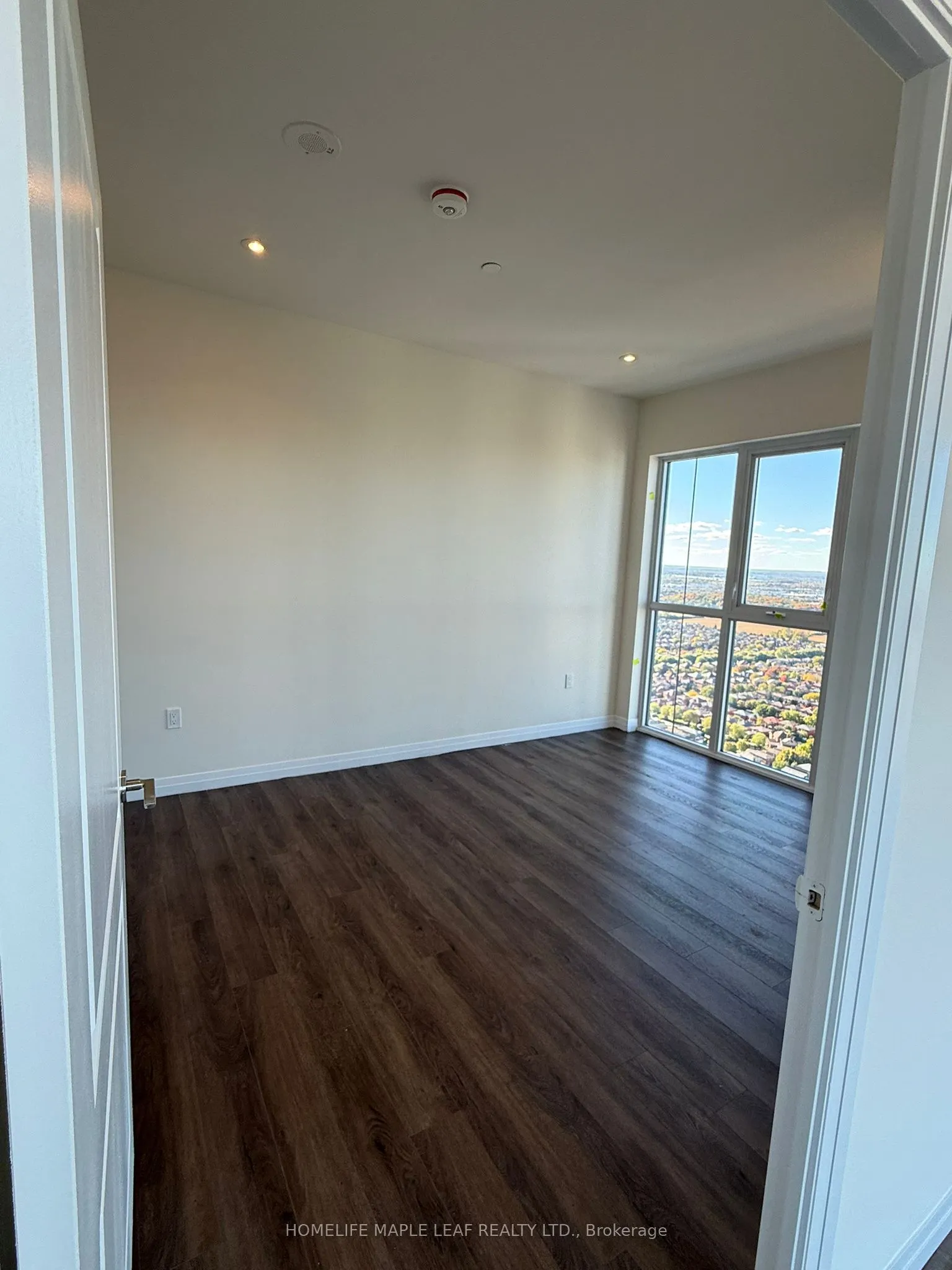 15 Watergarden Drive, #3806