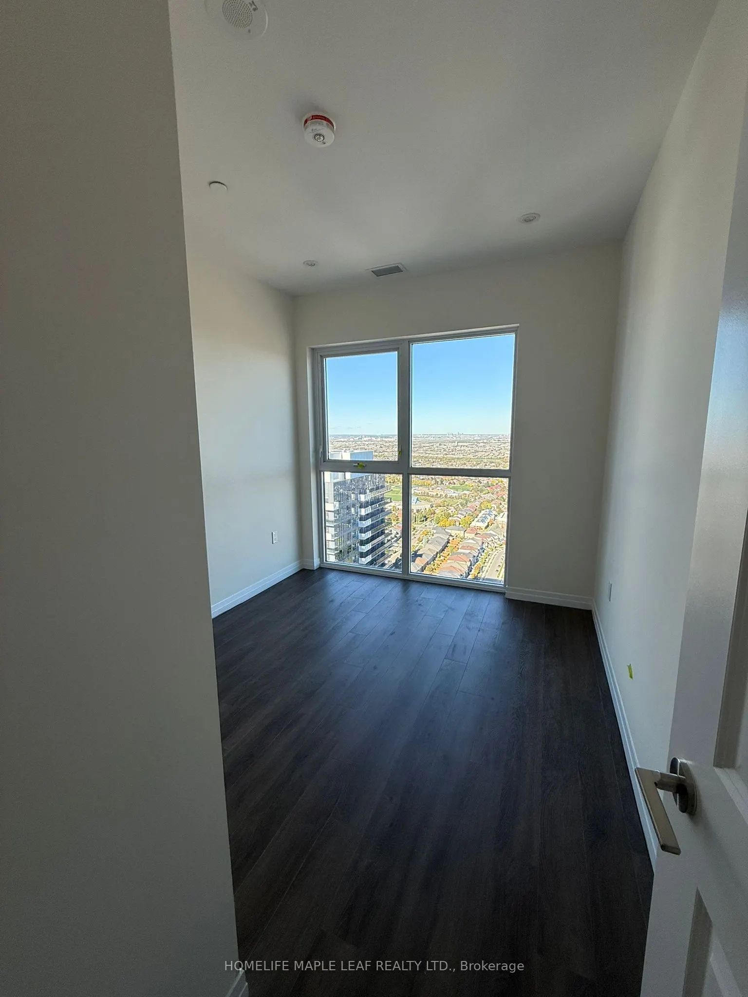 15 Watergarden Drive, #3806