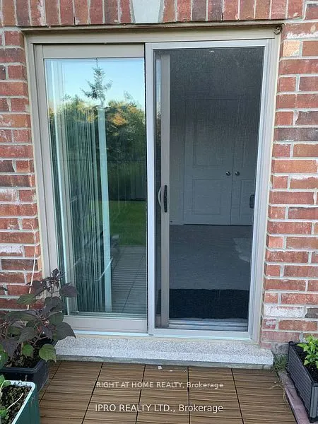 62 Soldier Street W, #62