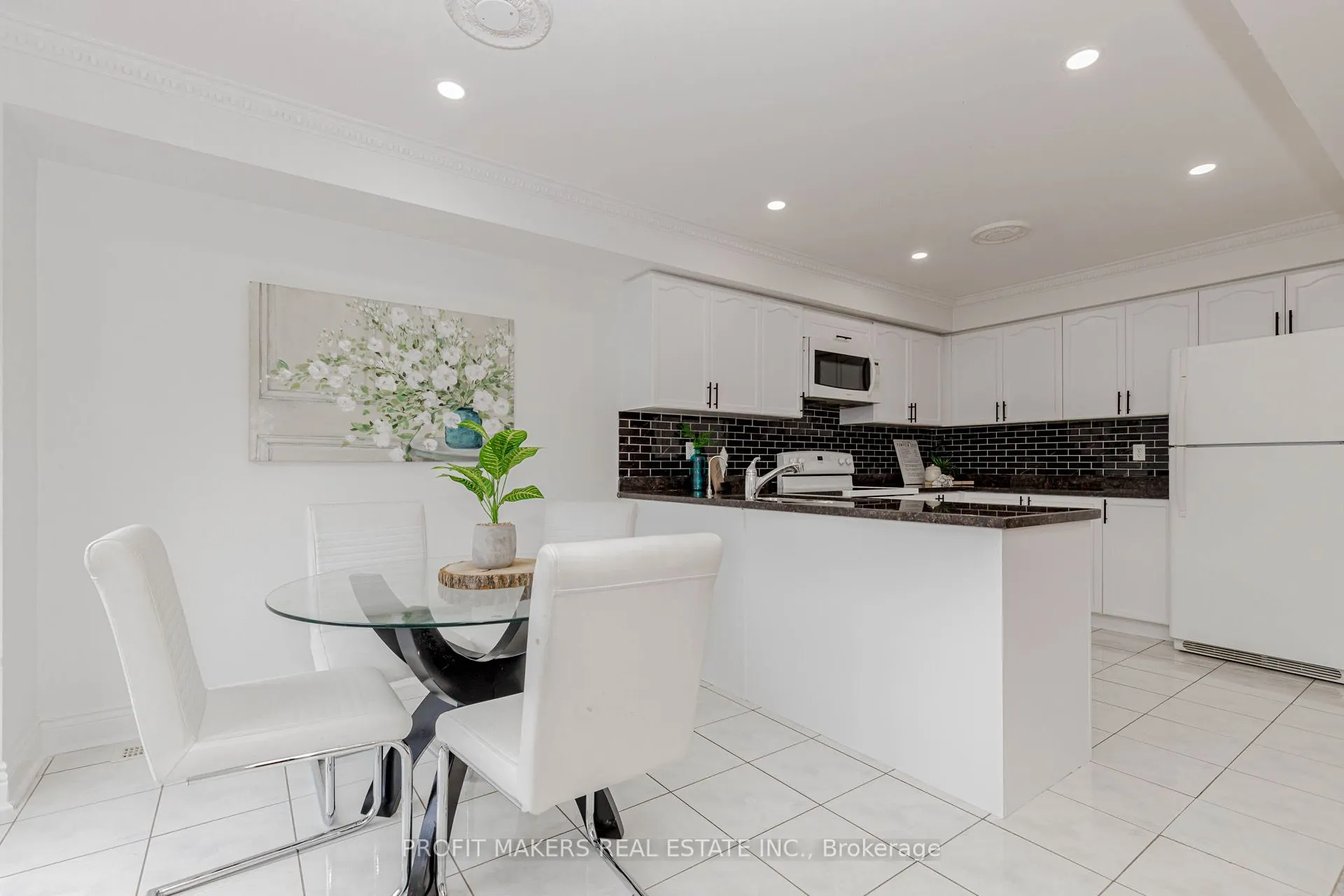 54 Trudelle Crescent