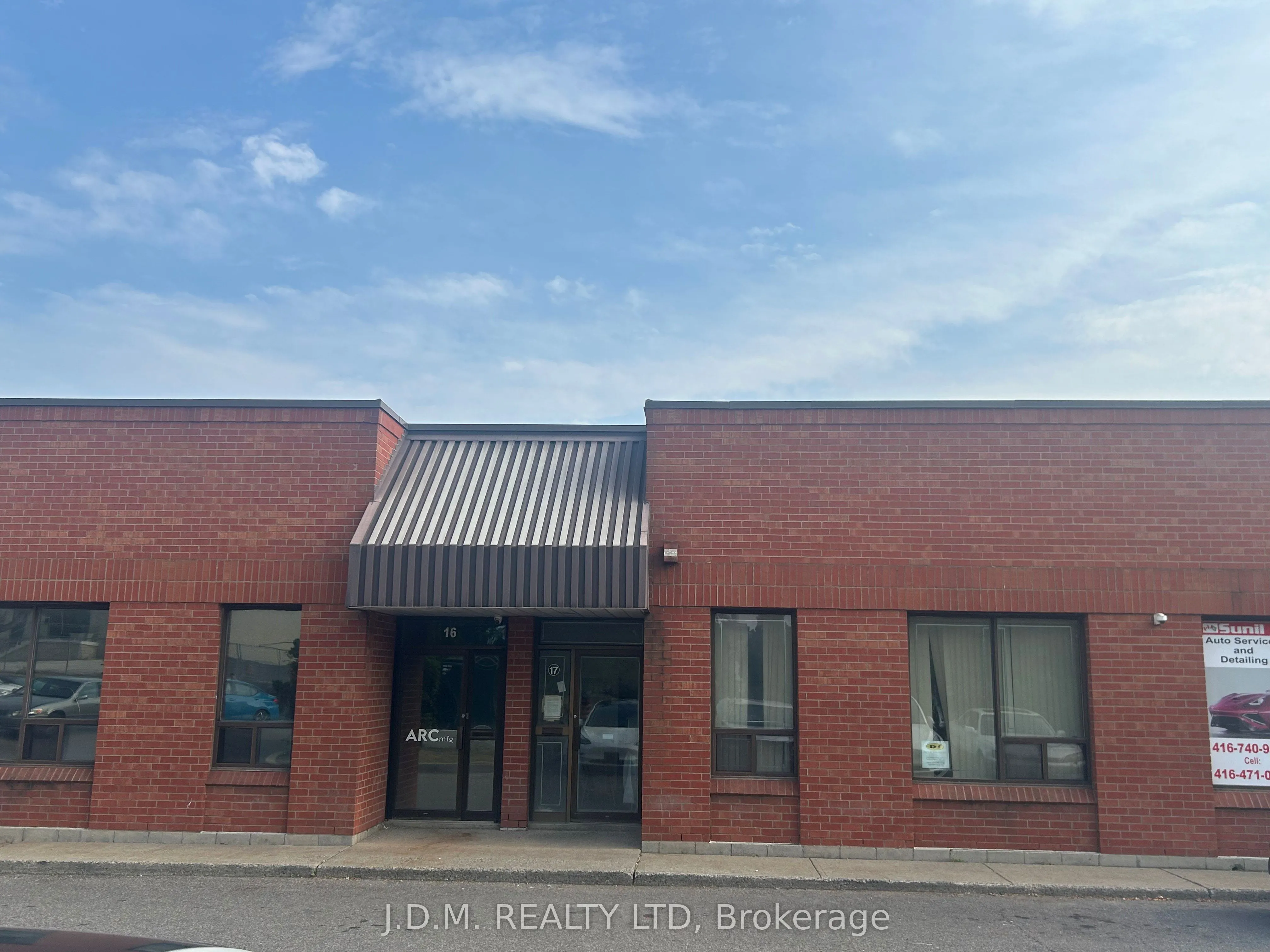 109 Ormont Drive, #17