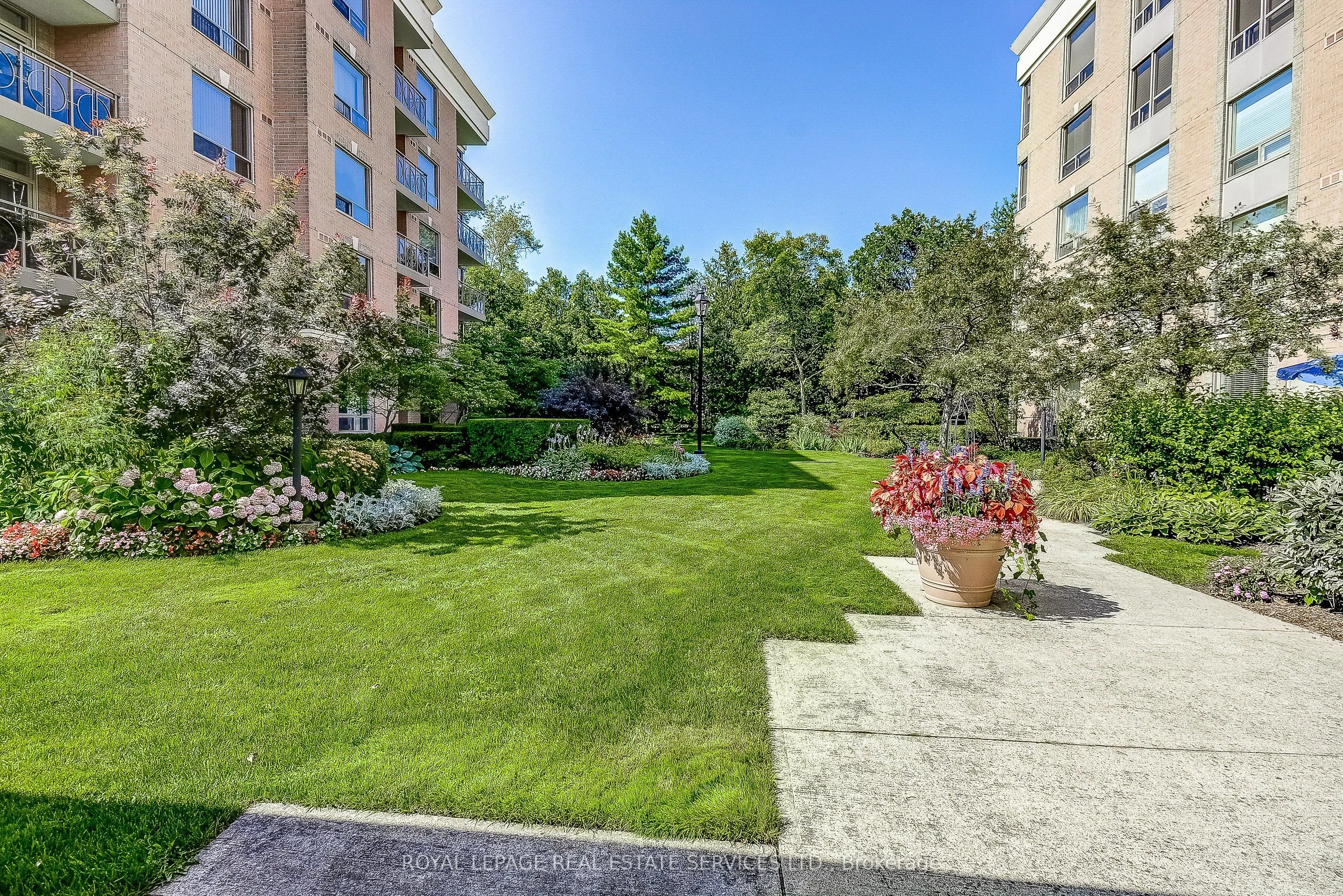 100 Burloak Drive, #1509