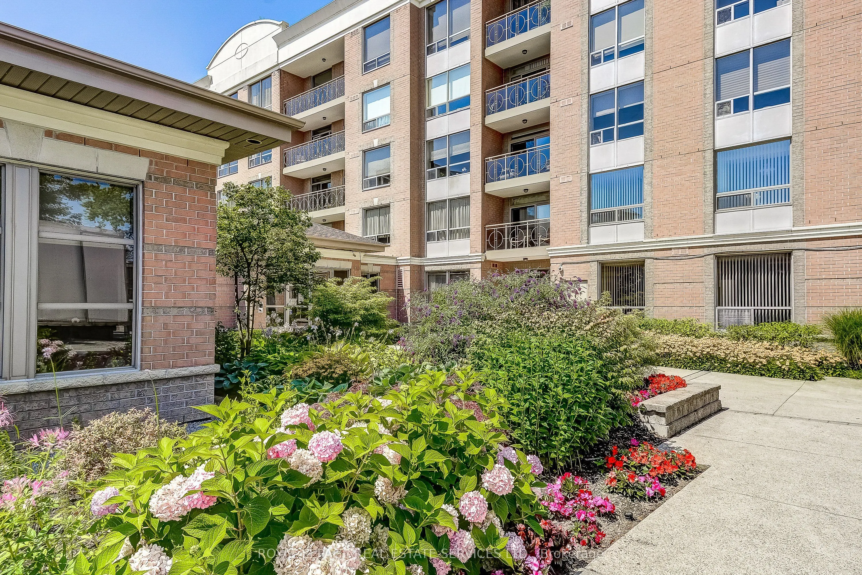 100 Burloak Drive, #1509