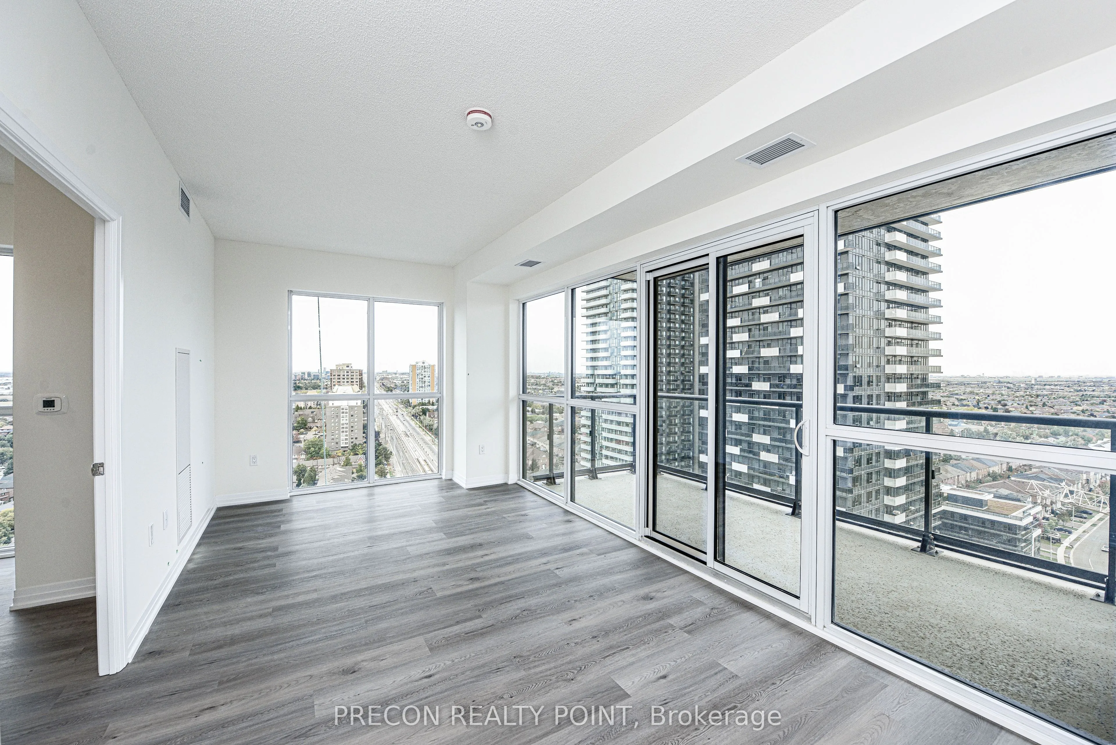 15 Watergarden Drive, #1909
