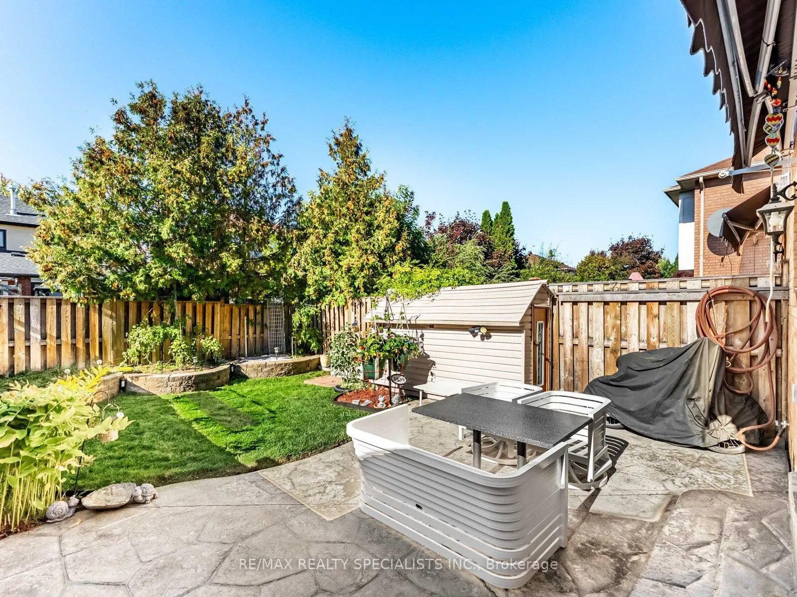 3859 Cedar Hedge Rise
