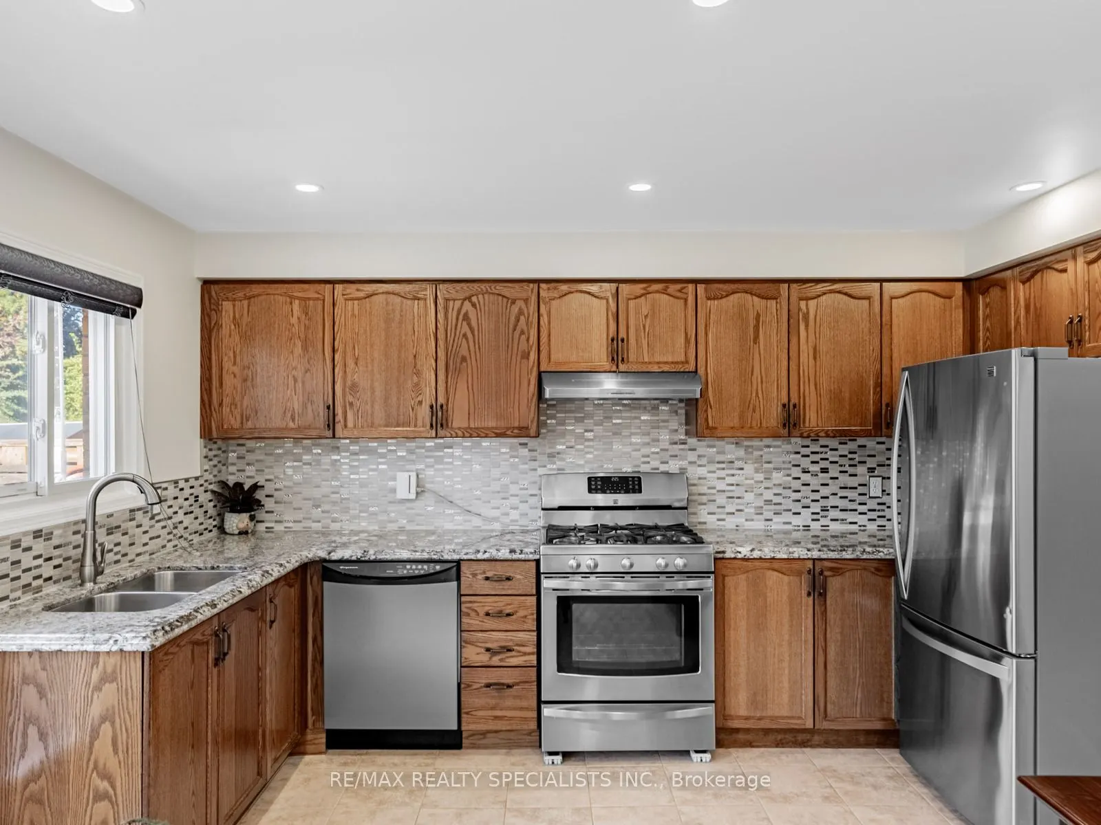 3859 Cedar Hedge Rise