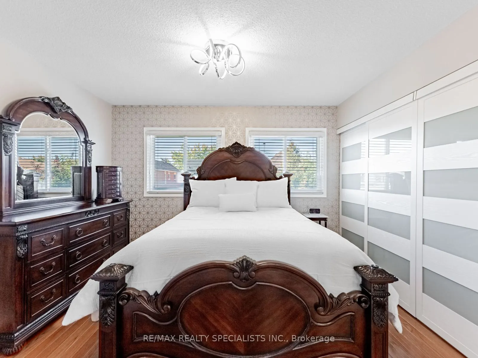 3859 Cedar Hedge Rise