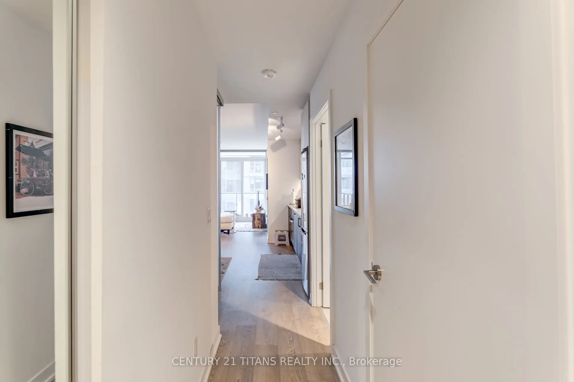 1926 Lakeshore Boulevard, #4010