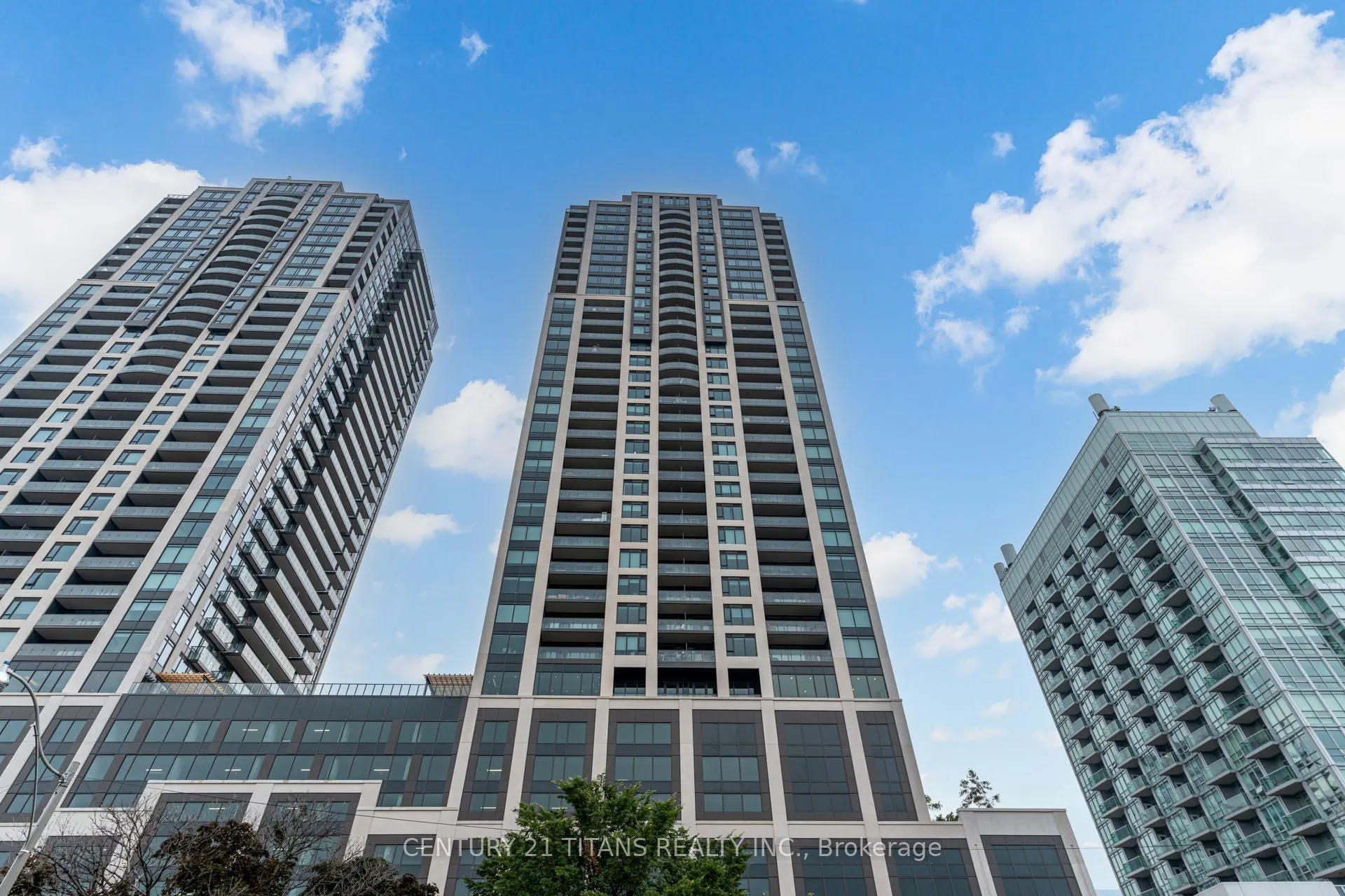 1926 Lakeshore Boulevard, #4010