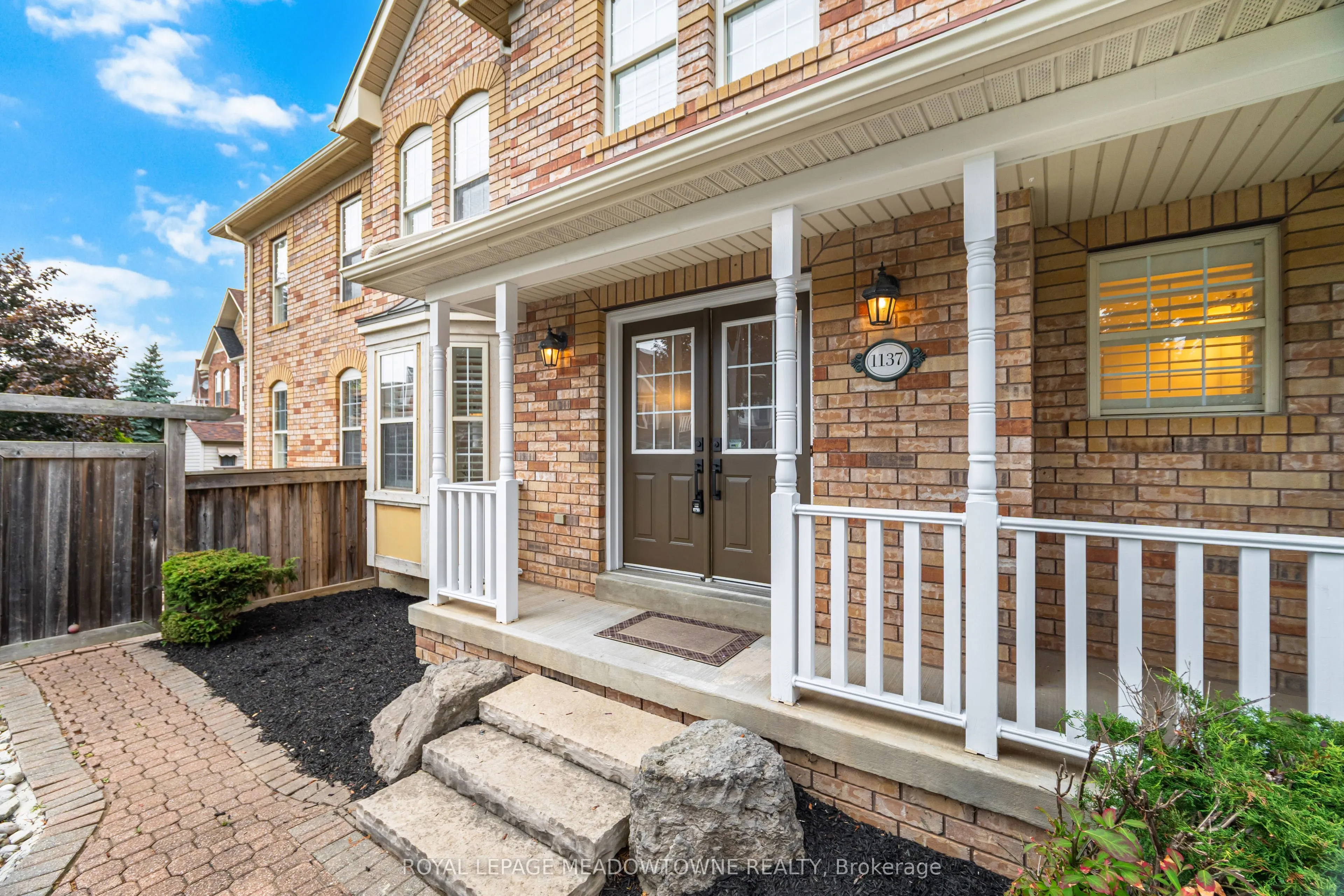 1137 Meadowgrove Court