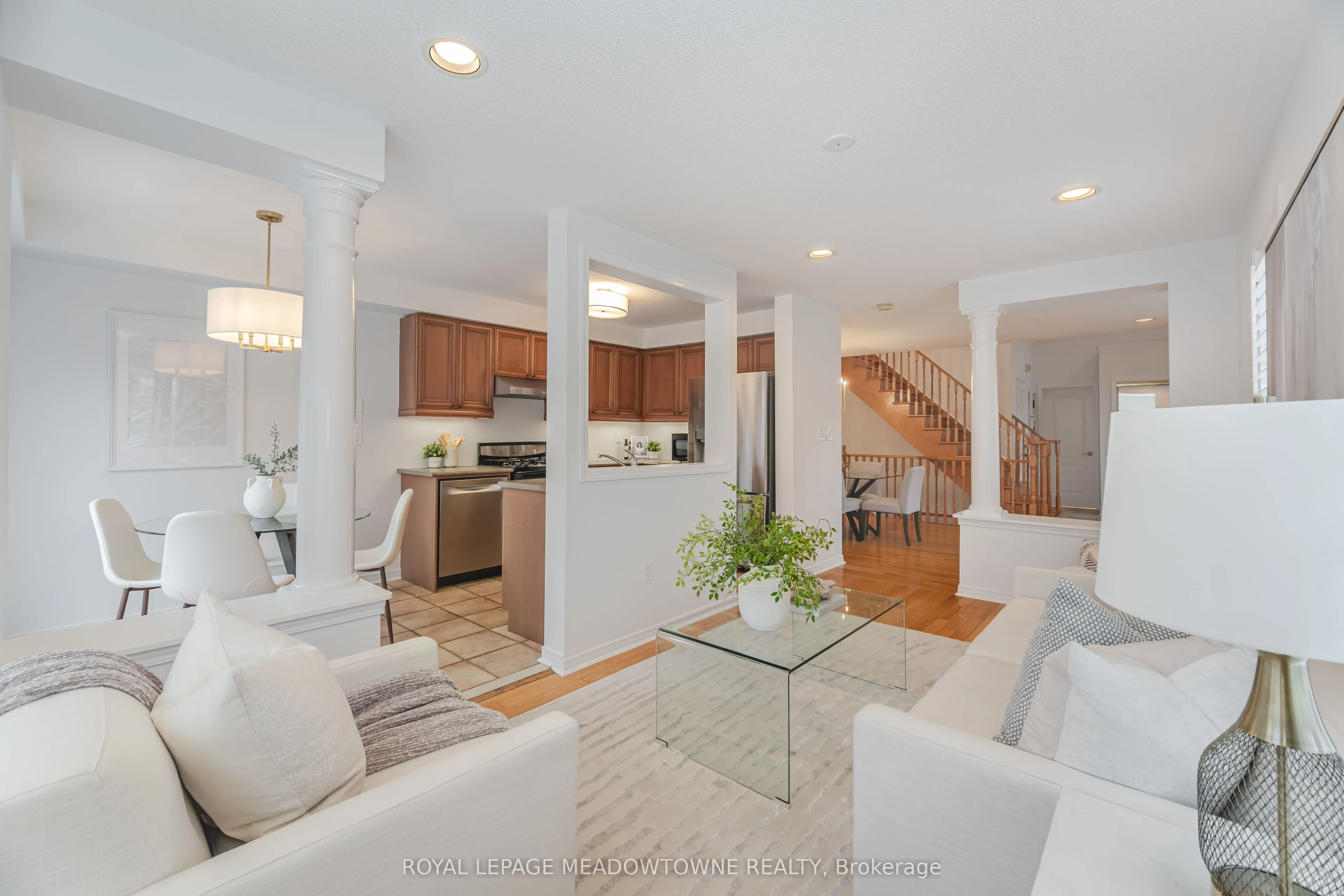 1137 Meadowgrove Court