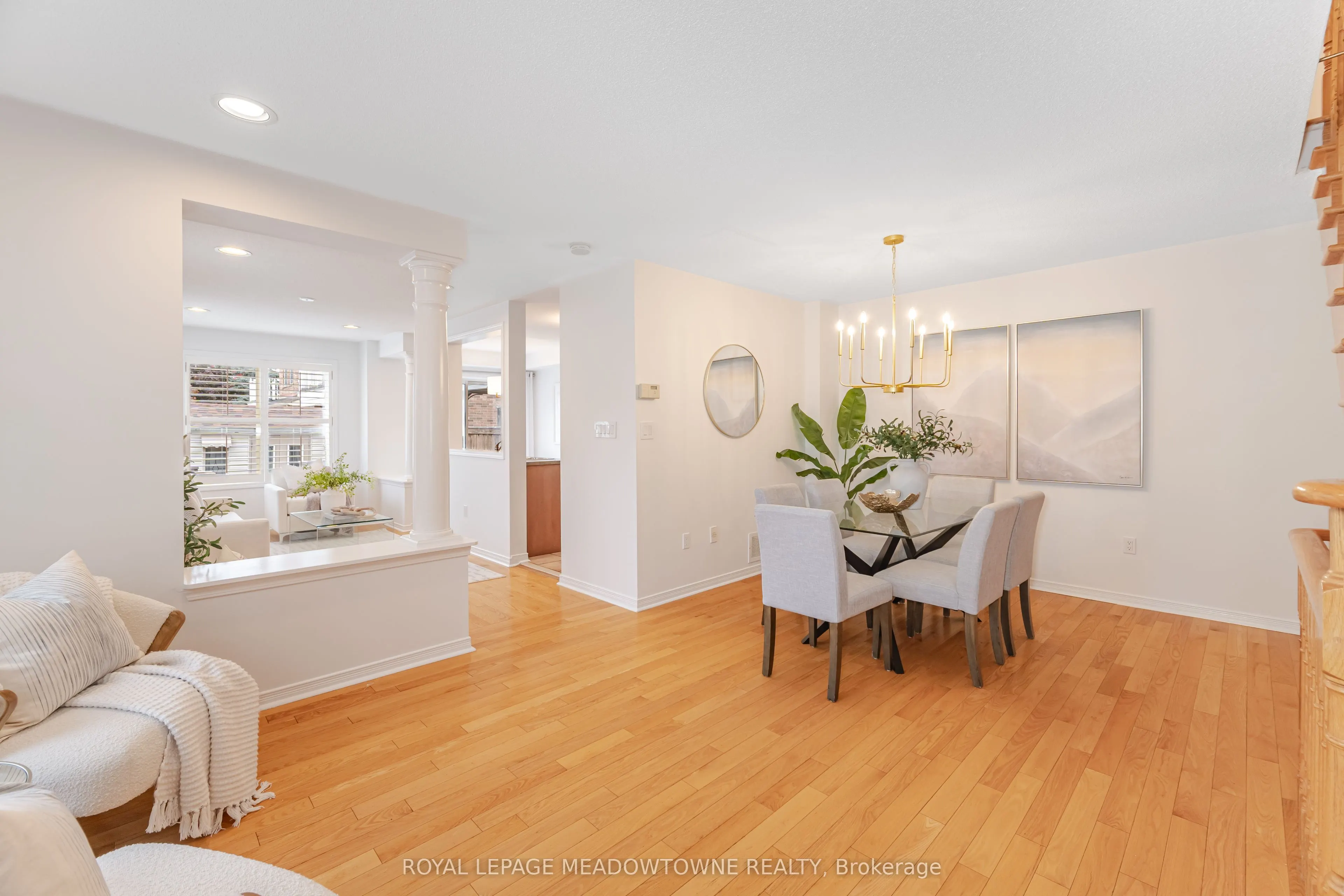 1137 Meadowgrove Court