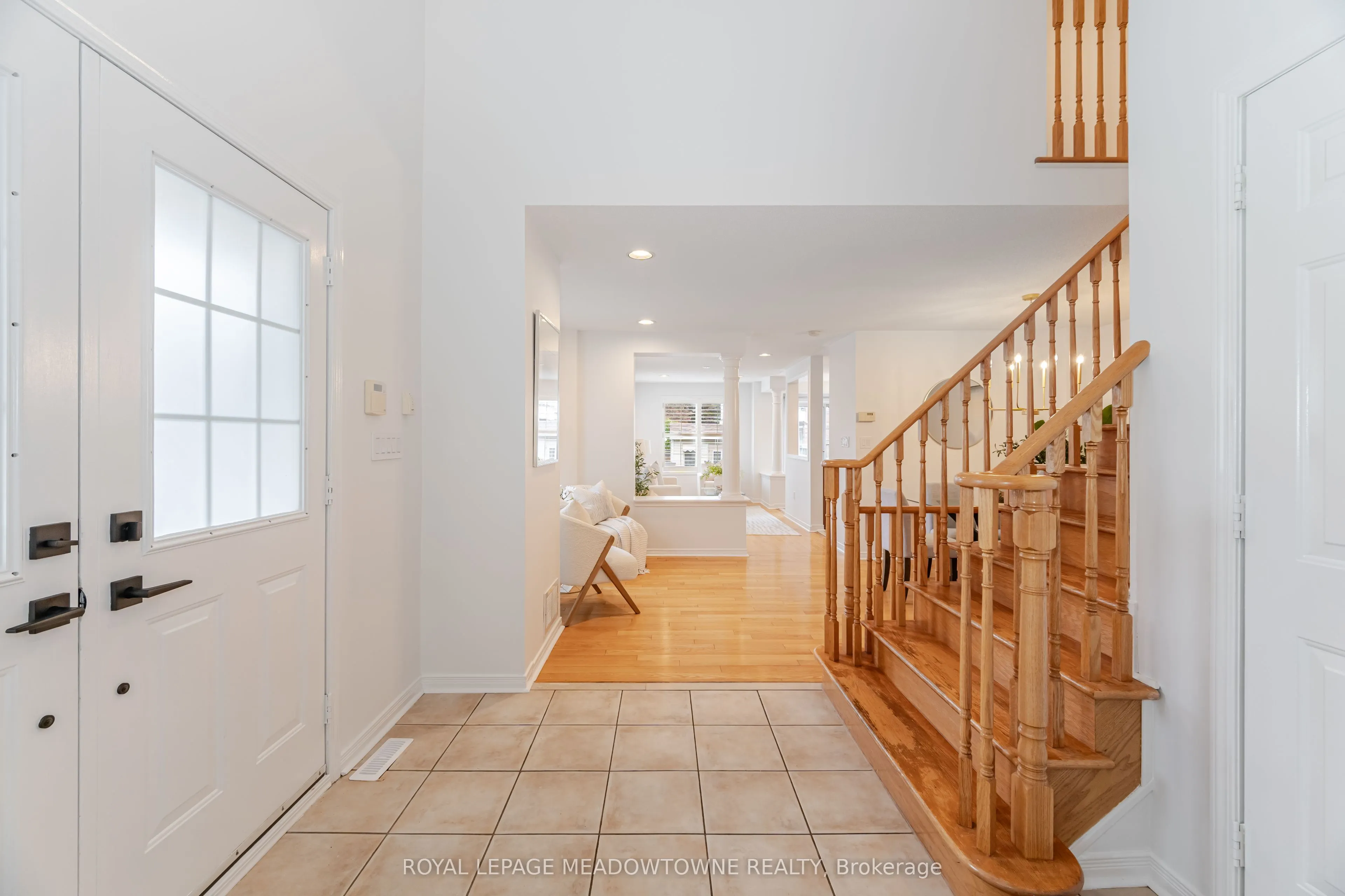 1137 Meadowgrove Court