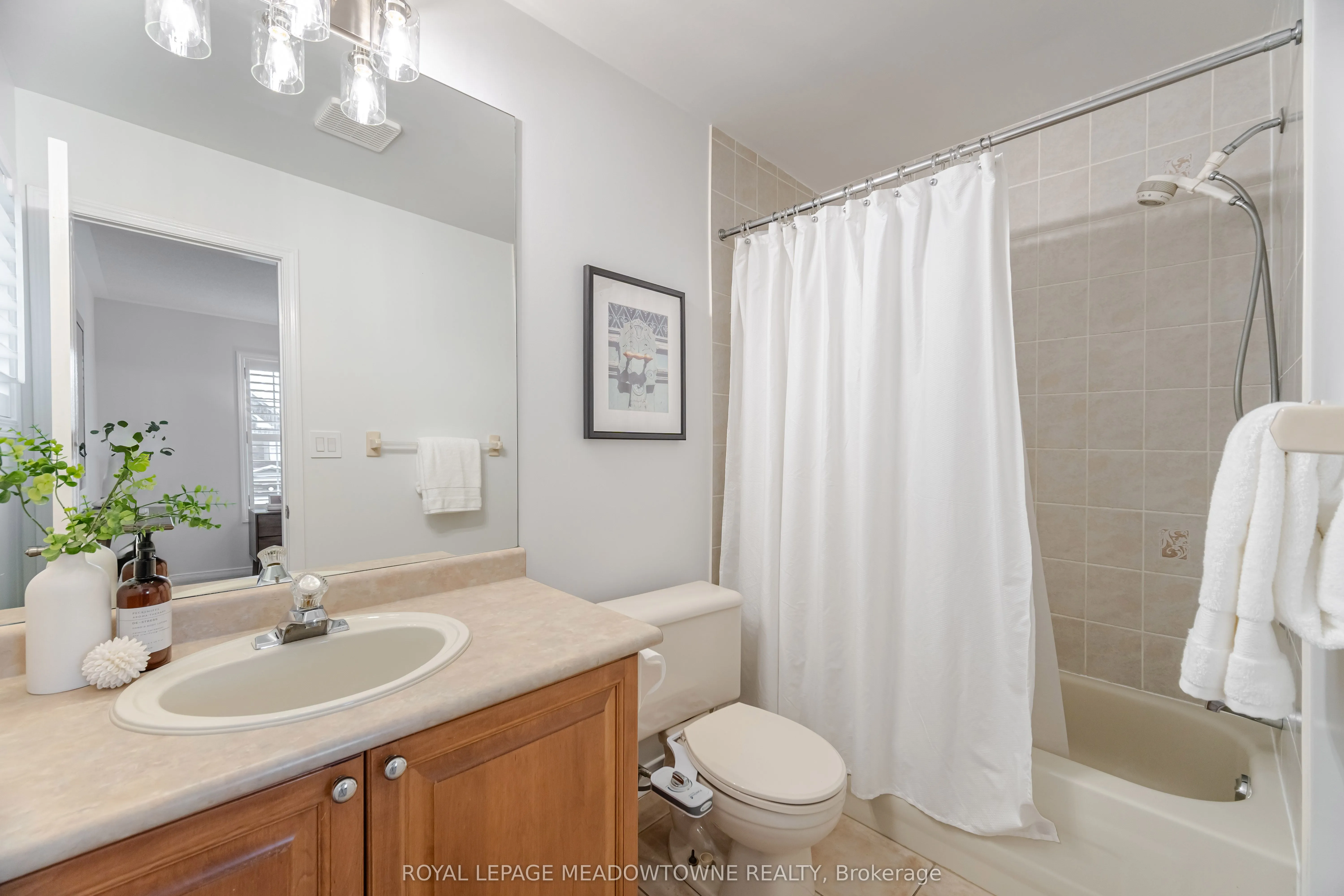 1137 Meadowgrove Court