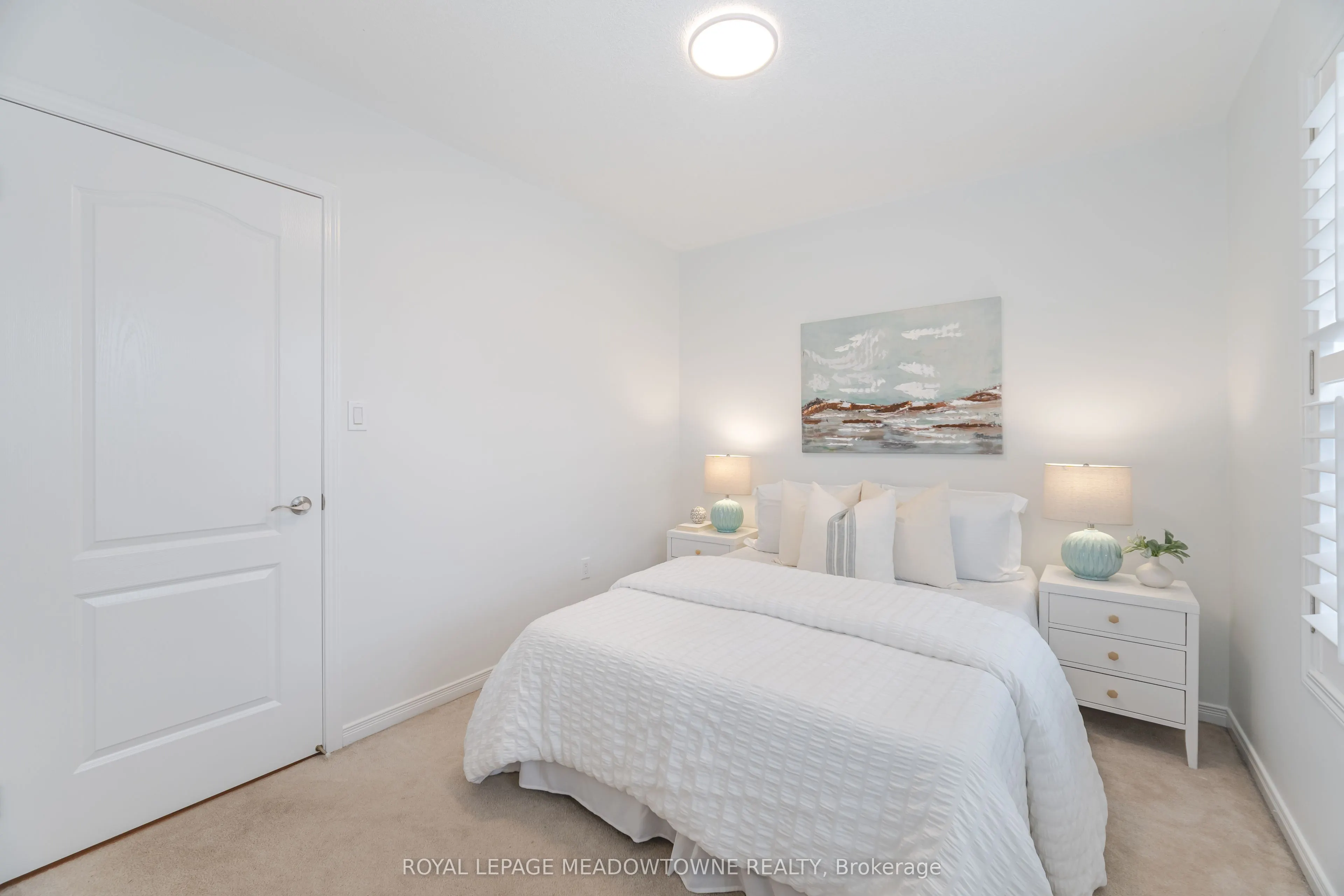 1137 Meadowgrove Court