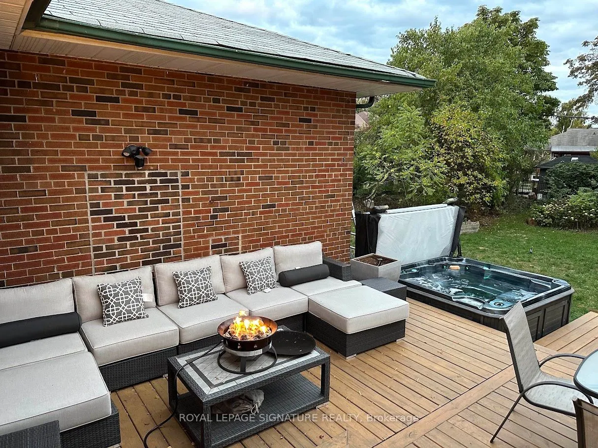 3 Keywell Court