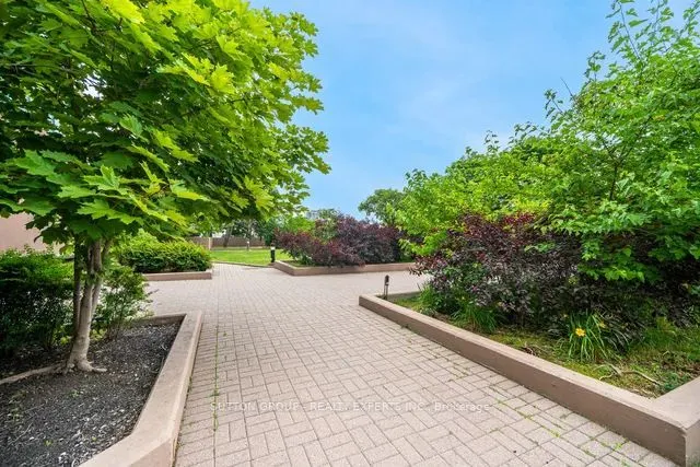 115 Hillcrest Avenue, #615