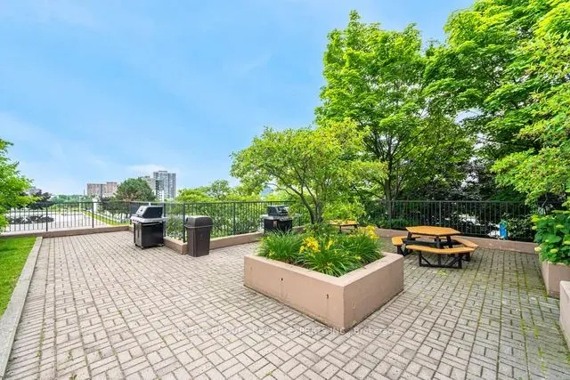 115 Hillcrest Avenue, #615