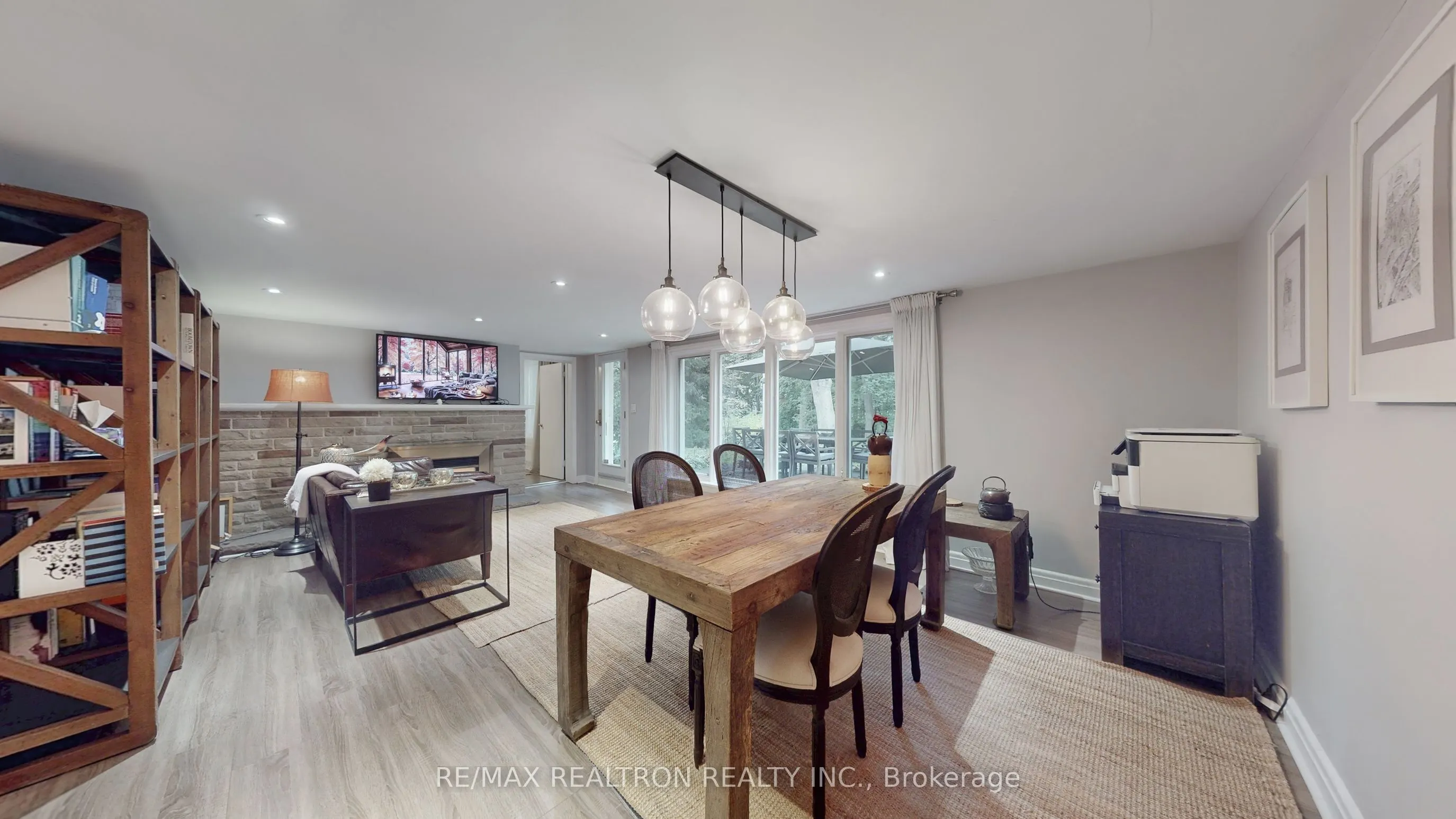 15 Edenbridge Drive
