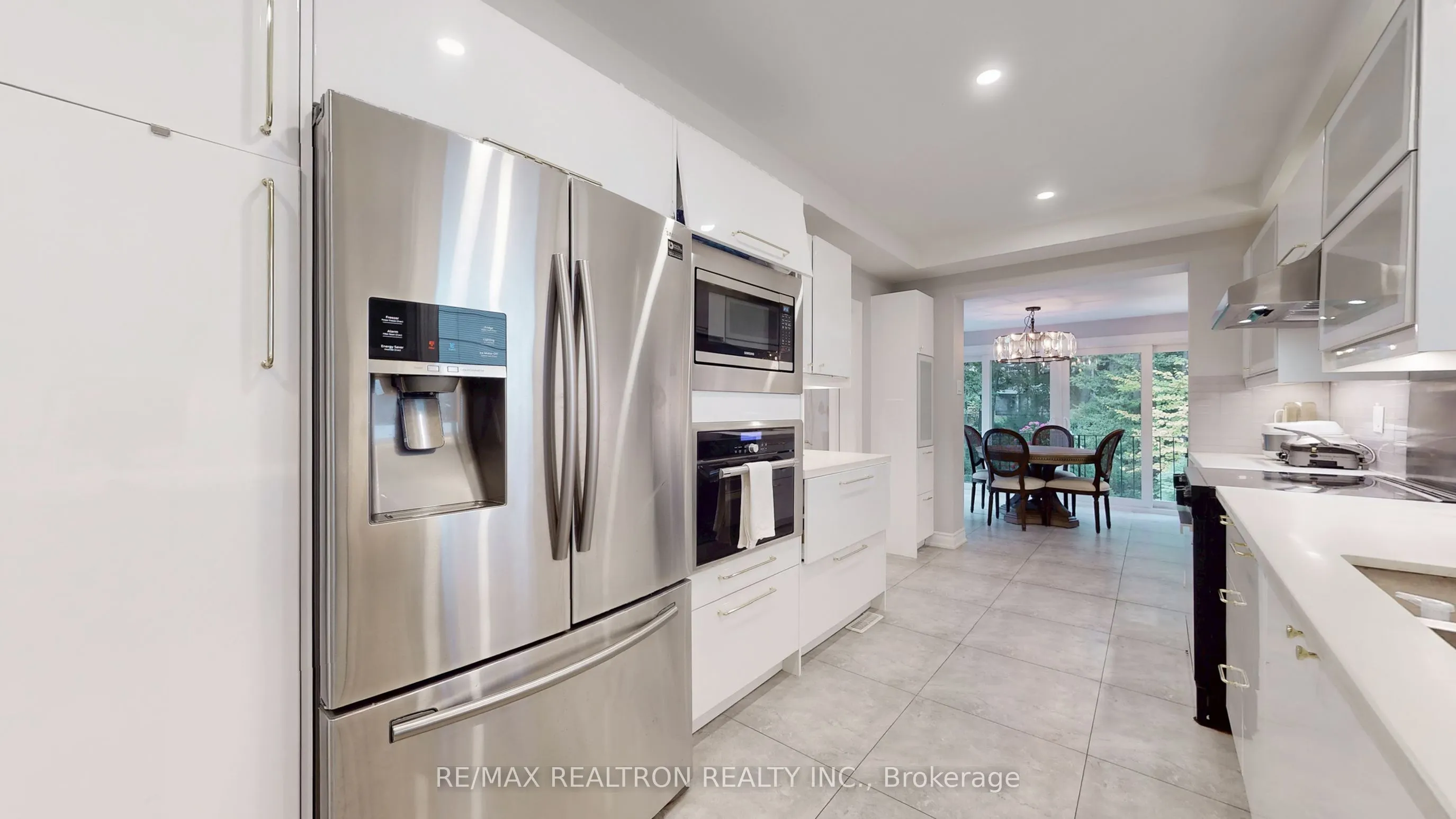 15 Edenbridge Drive