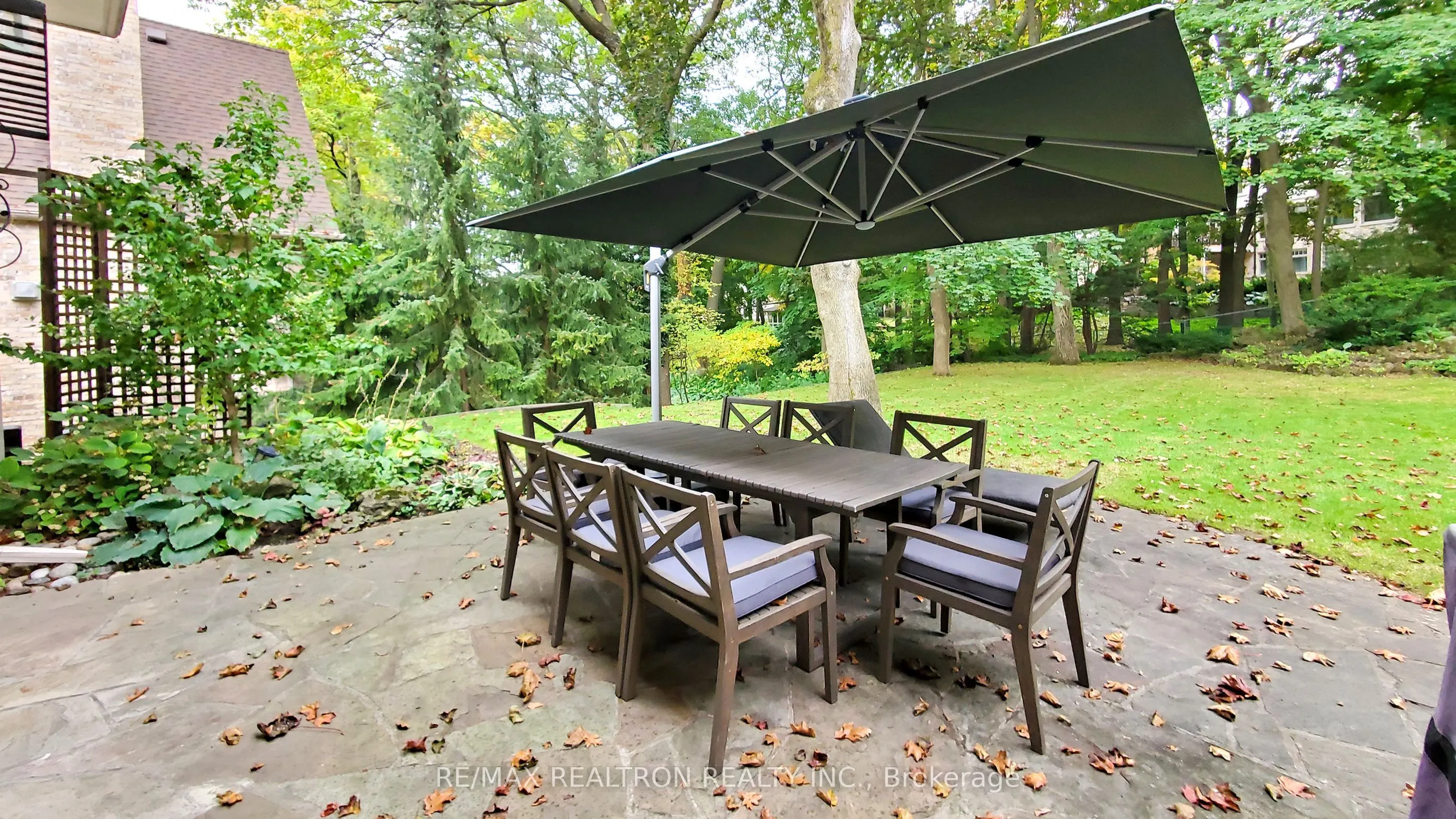 15 Edenbridge Drive