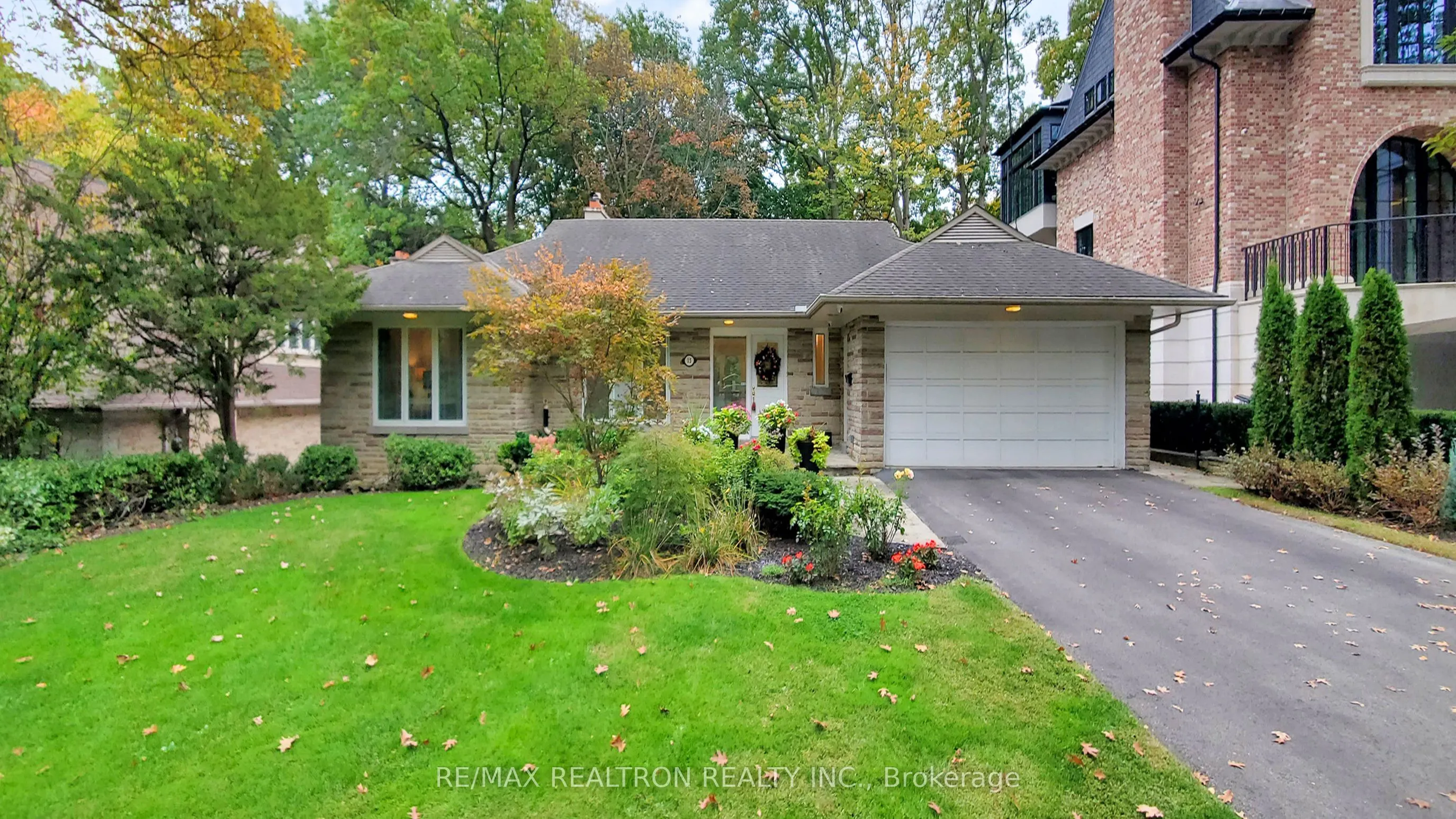 15 Edenbridge Drive