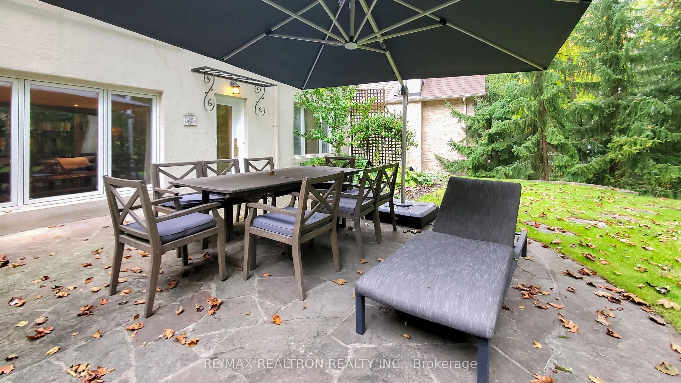 15 Edenbridge Drive