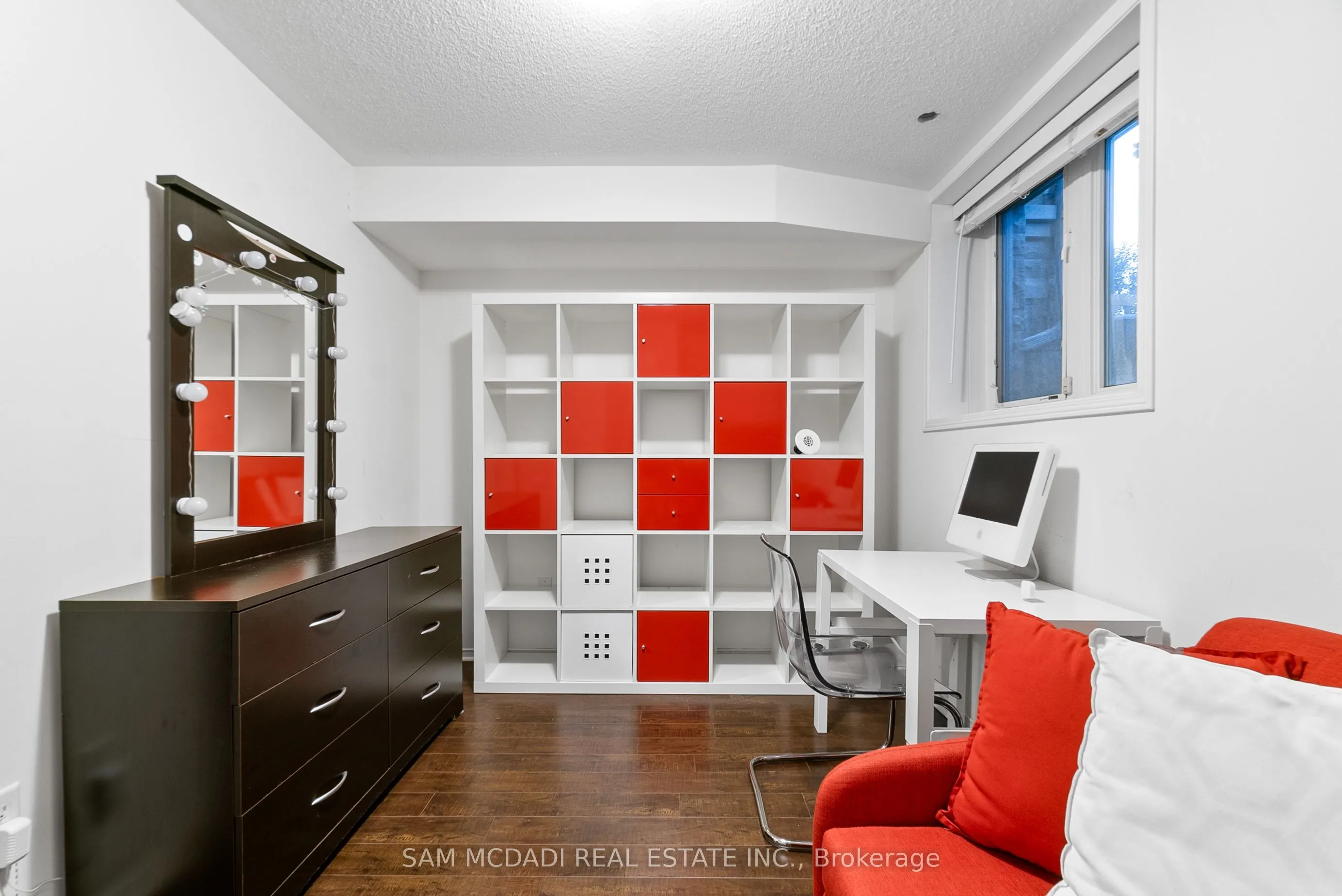 3250 Bentley Drive, #27