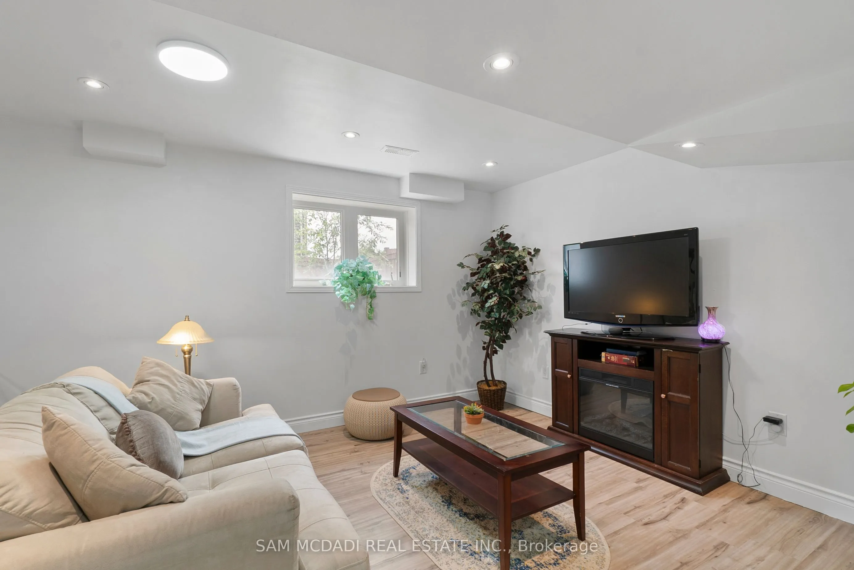 216 Ruhl Drive