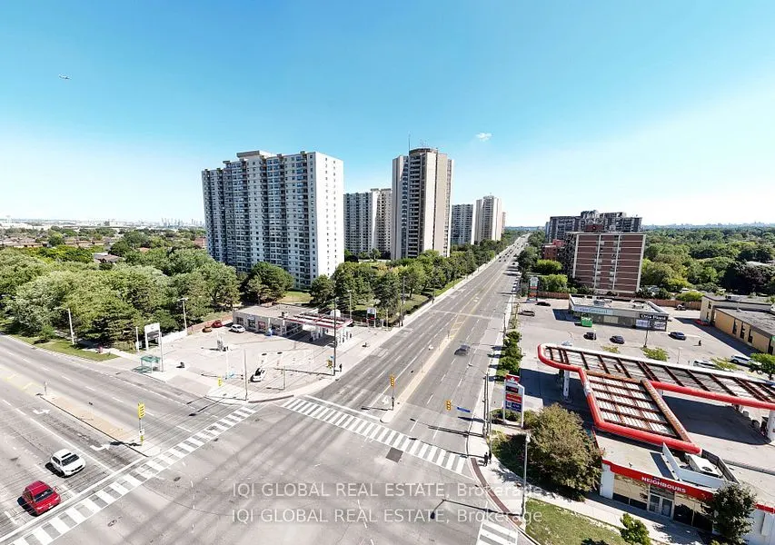 390 Dixon Road S, #1202