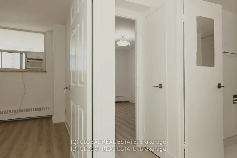390 Dixon Road S, #1202