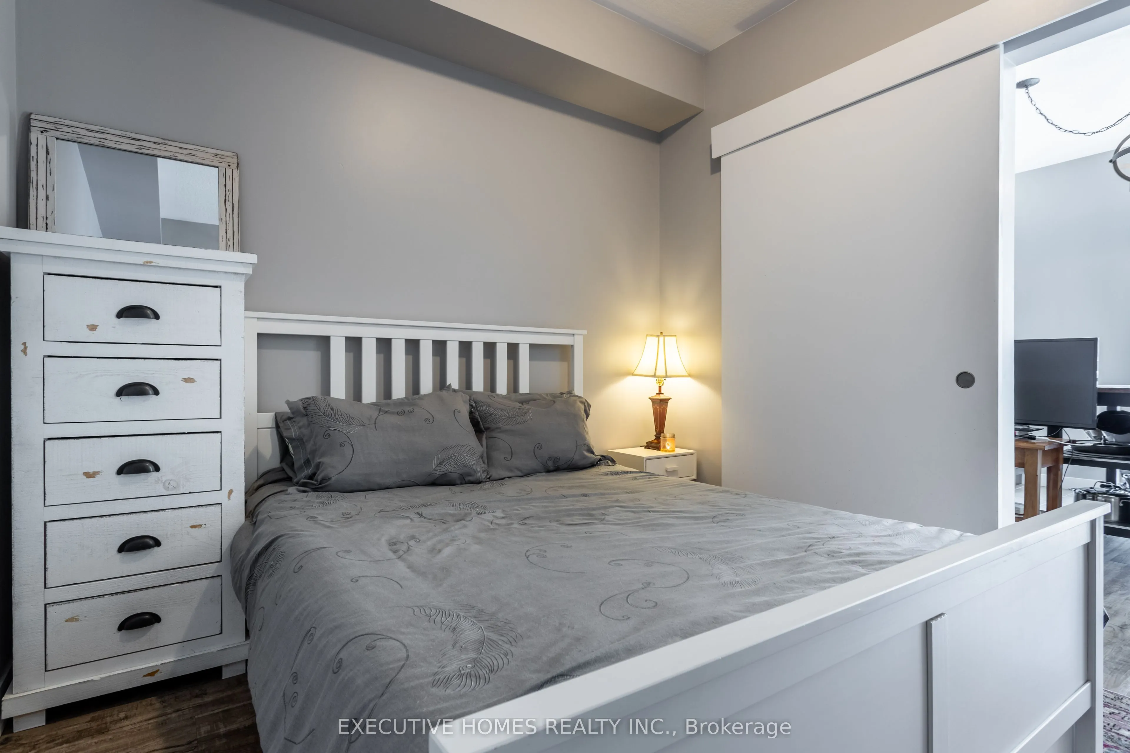 2486 Old Bronte Road, #501