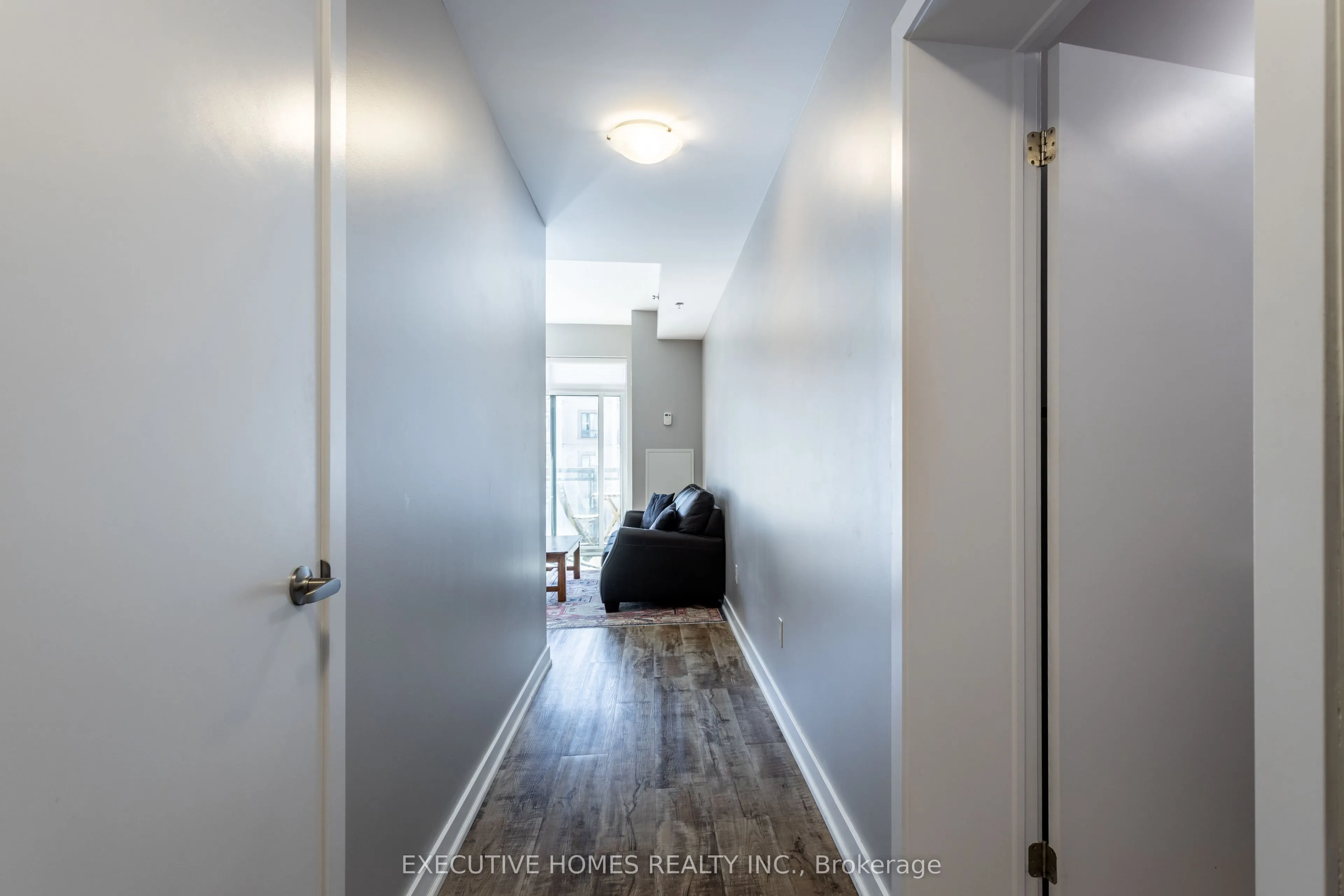 2486 Old Bronte Road, #501