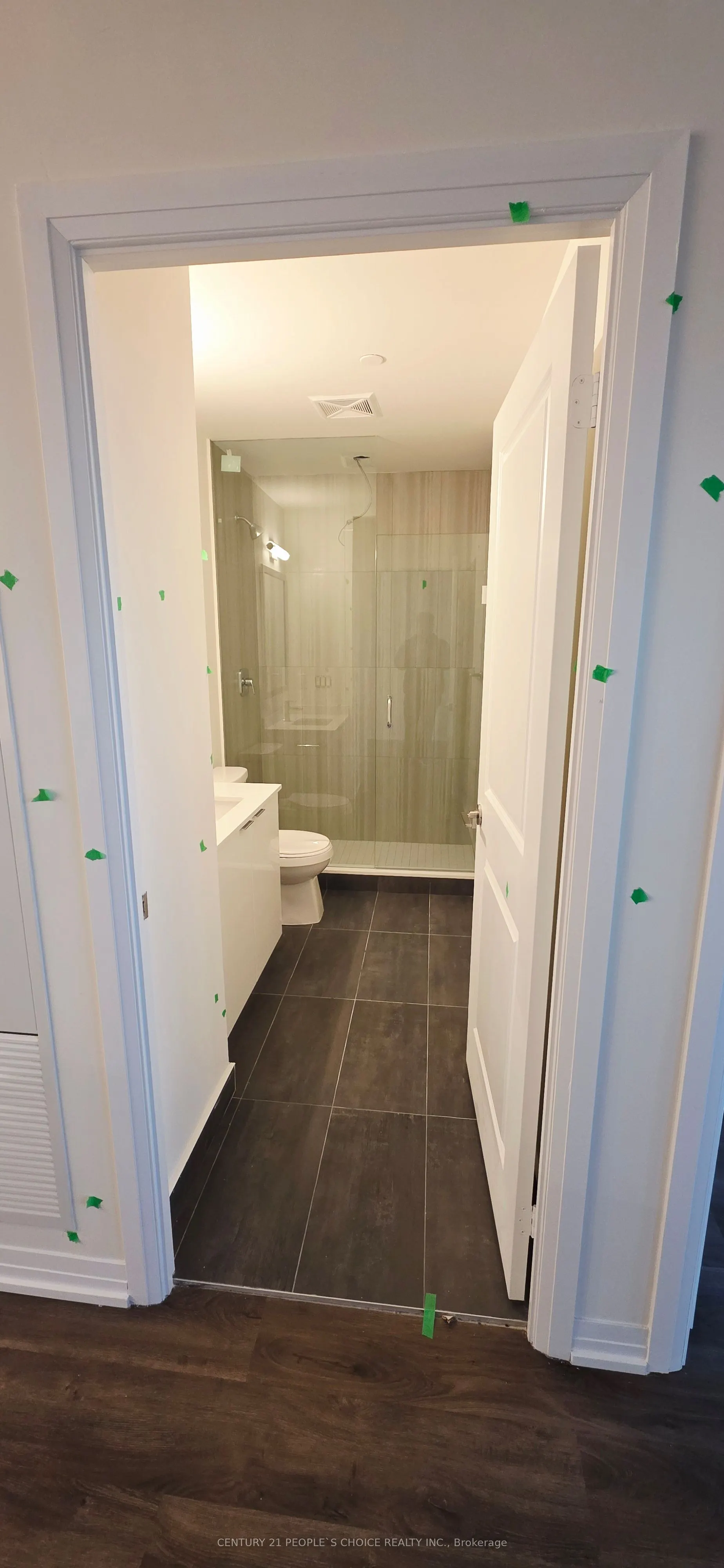 15 Watergarden Drive, #2402