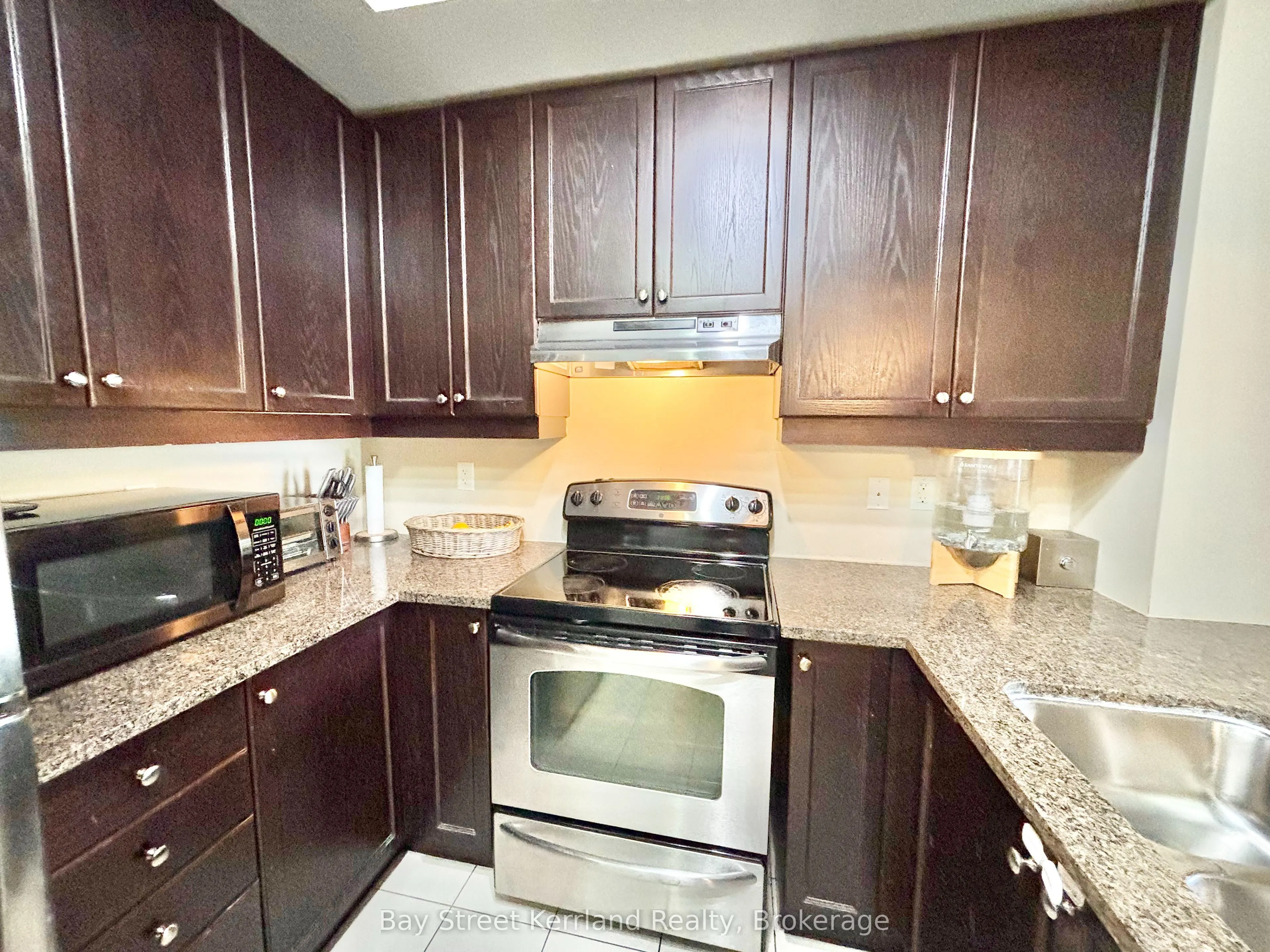 570 Lolita Gardens, #227
