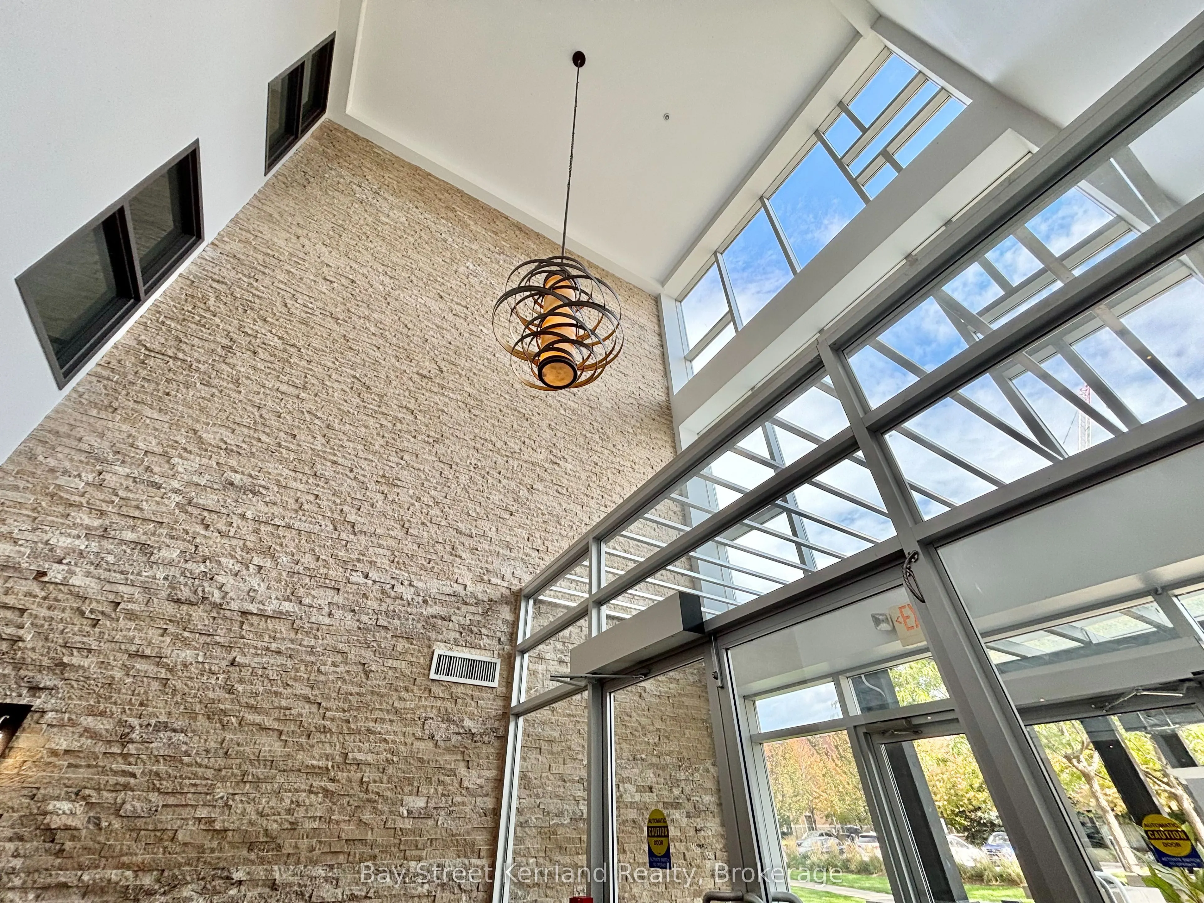 570 Lolita Gardens, #227