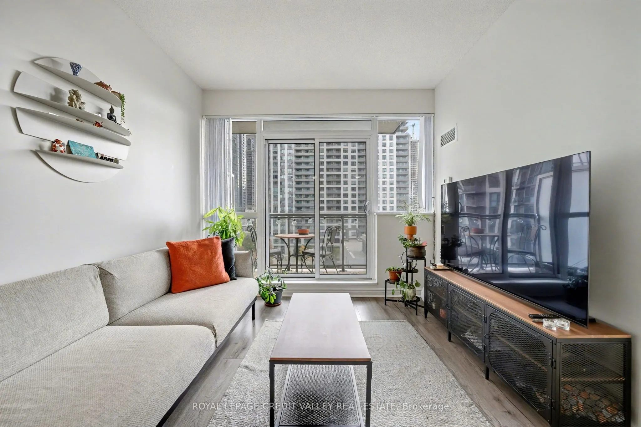 349 Rathburn Road, #709