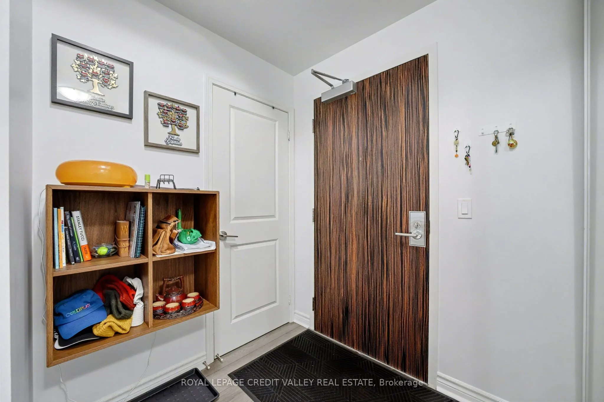 349 Rathburn Road, #709