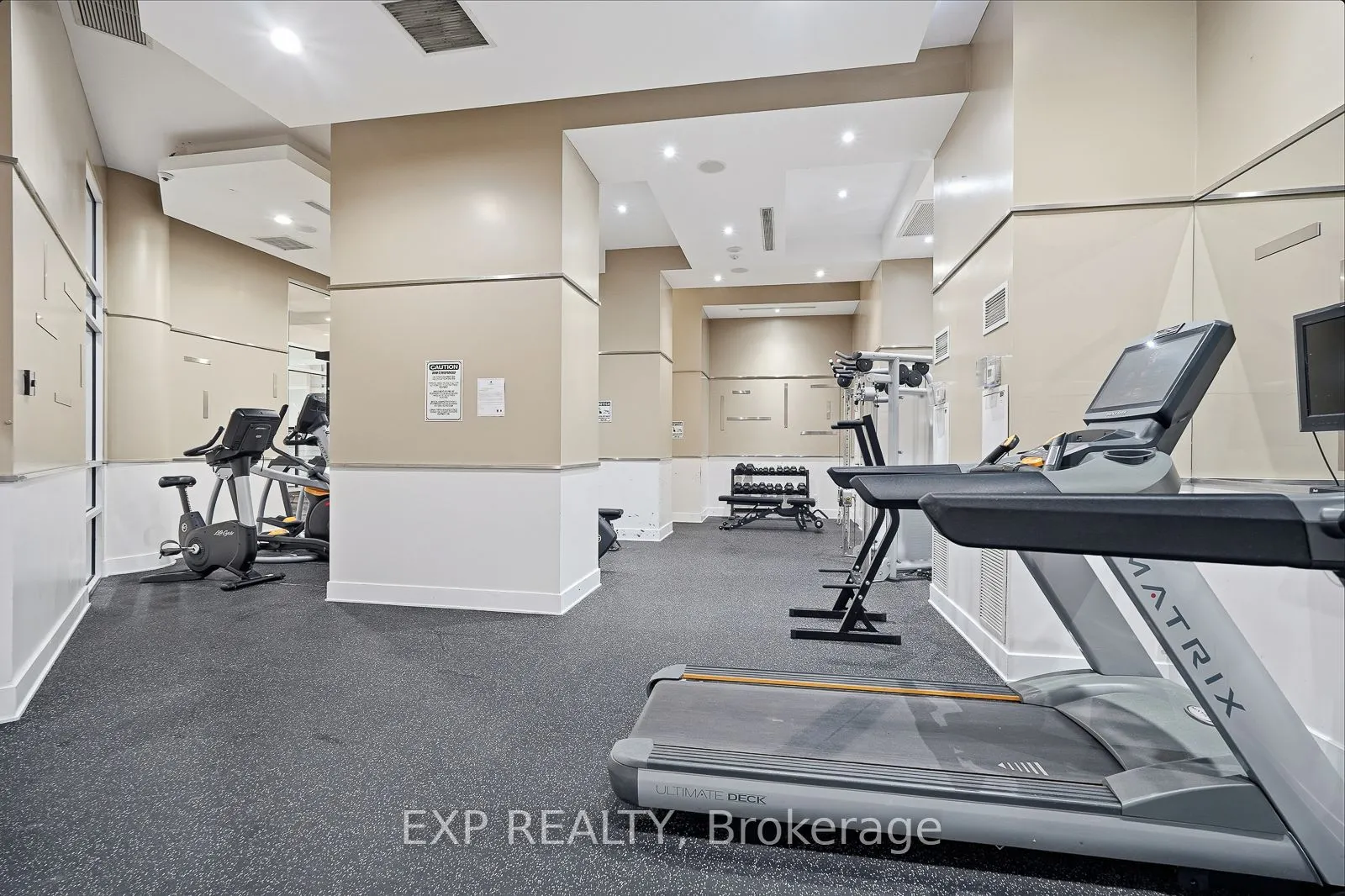 330 Burnhamthorpe Road W, #209