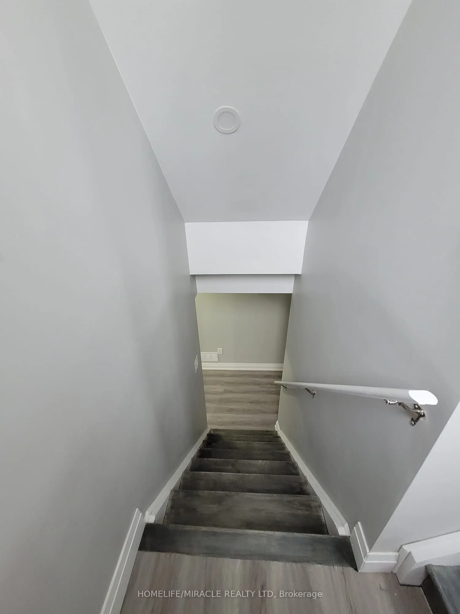 30 Ironshield Drive