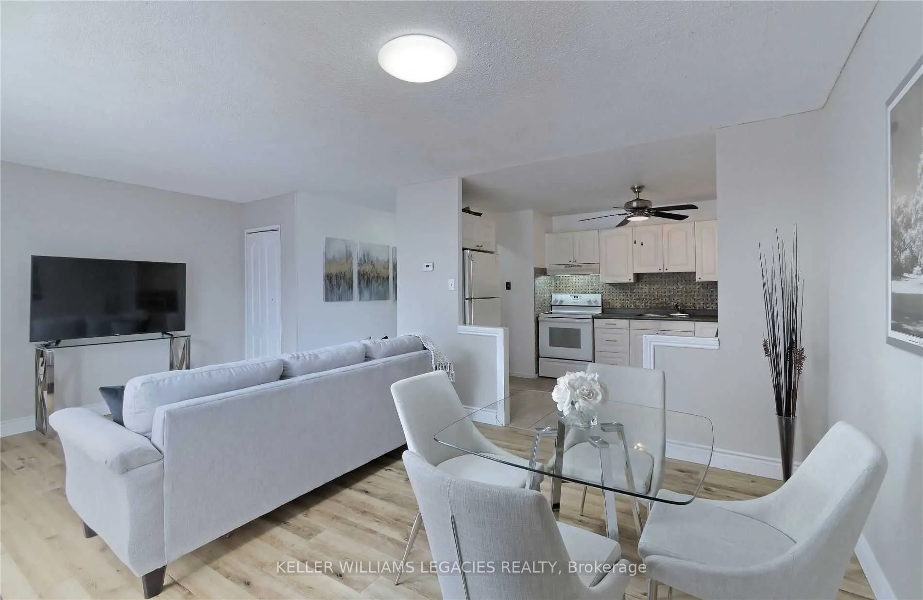 1016 Falgarwood Drive, #41