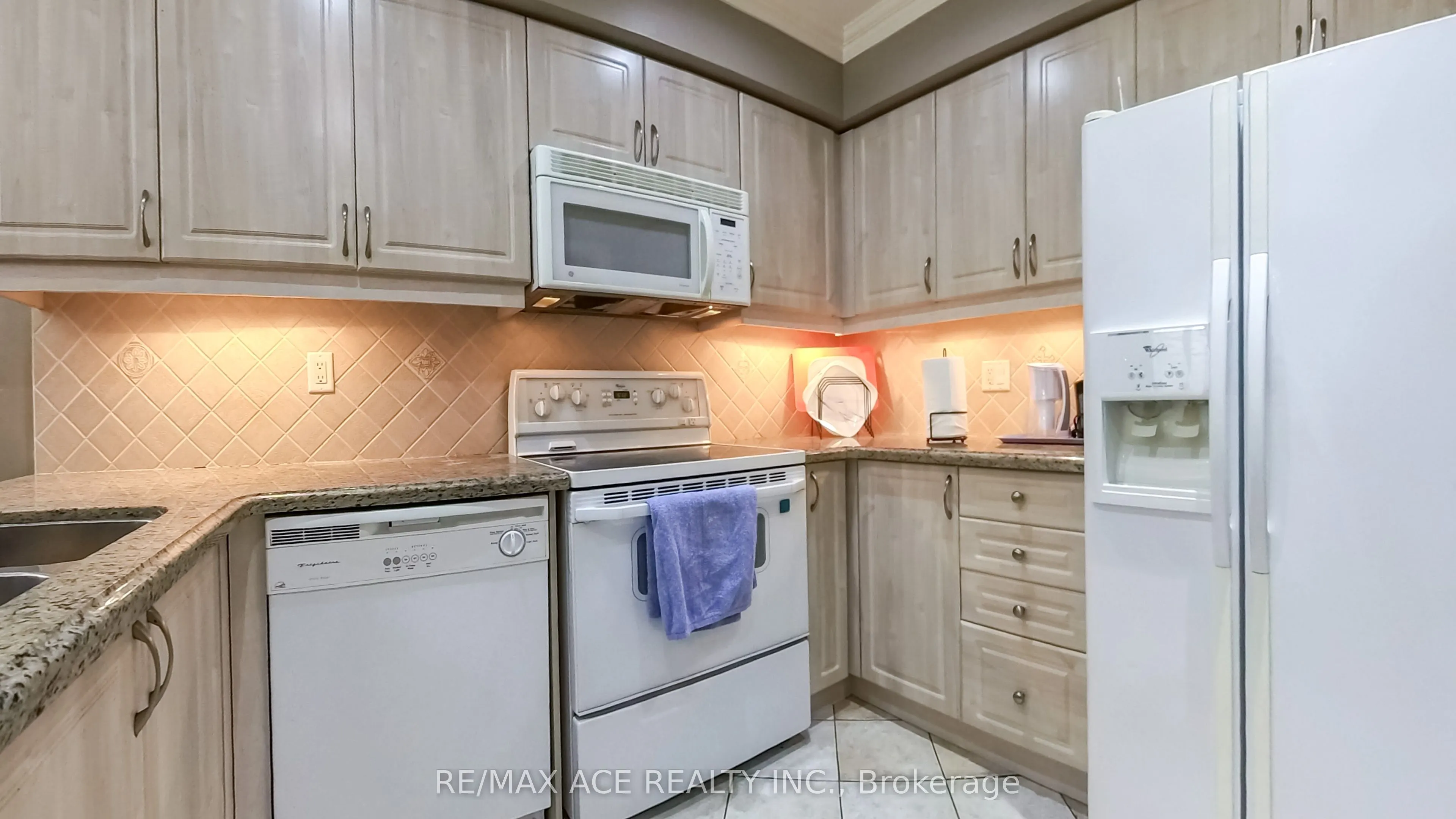 873 Fable Crescent