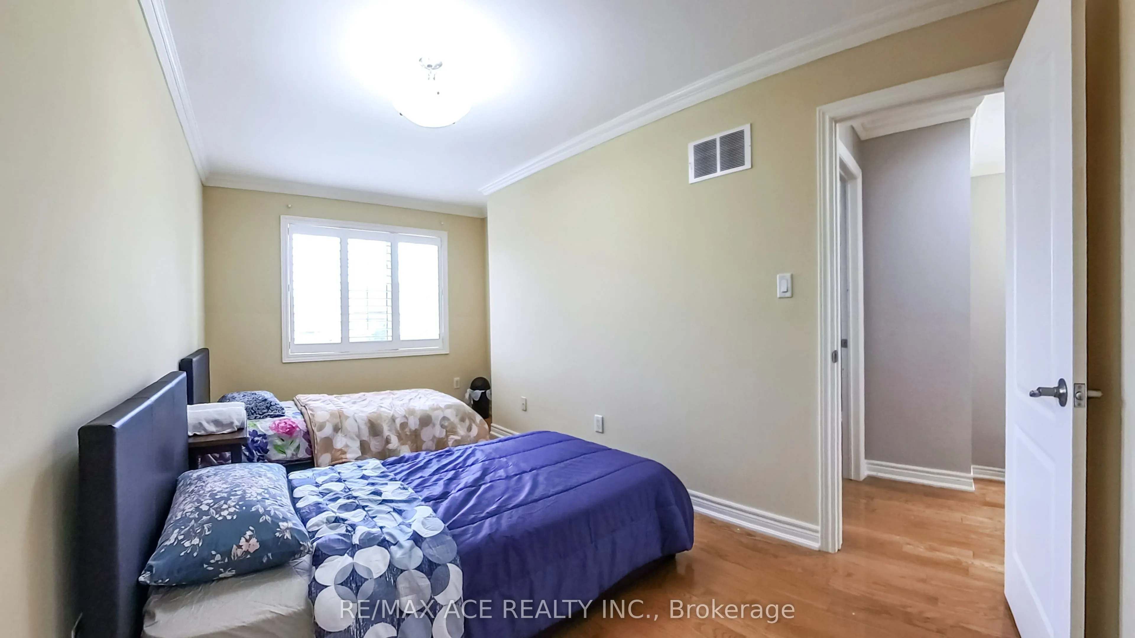 873 Fable Crescent