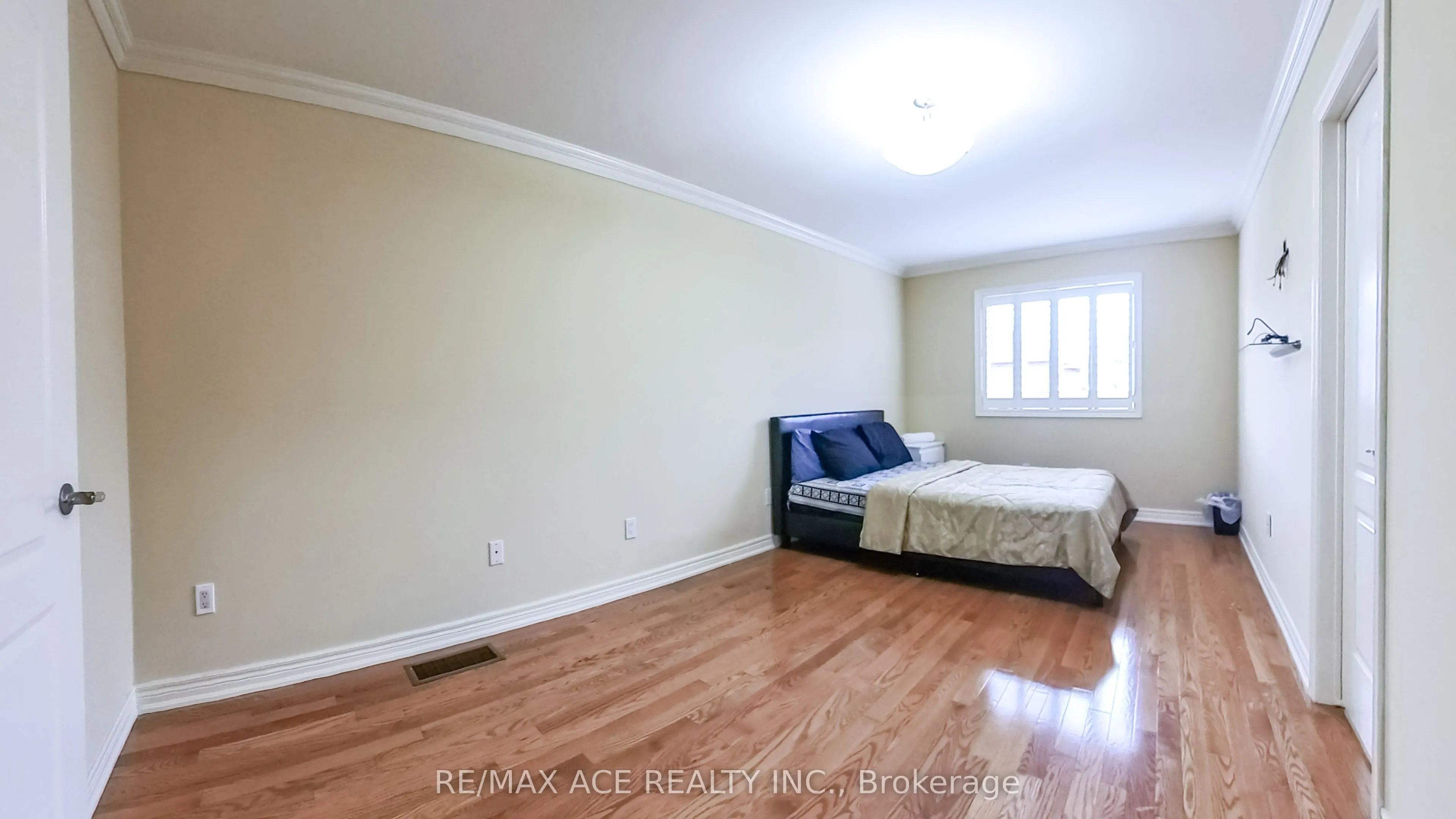 873 Fable Crescent