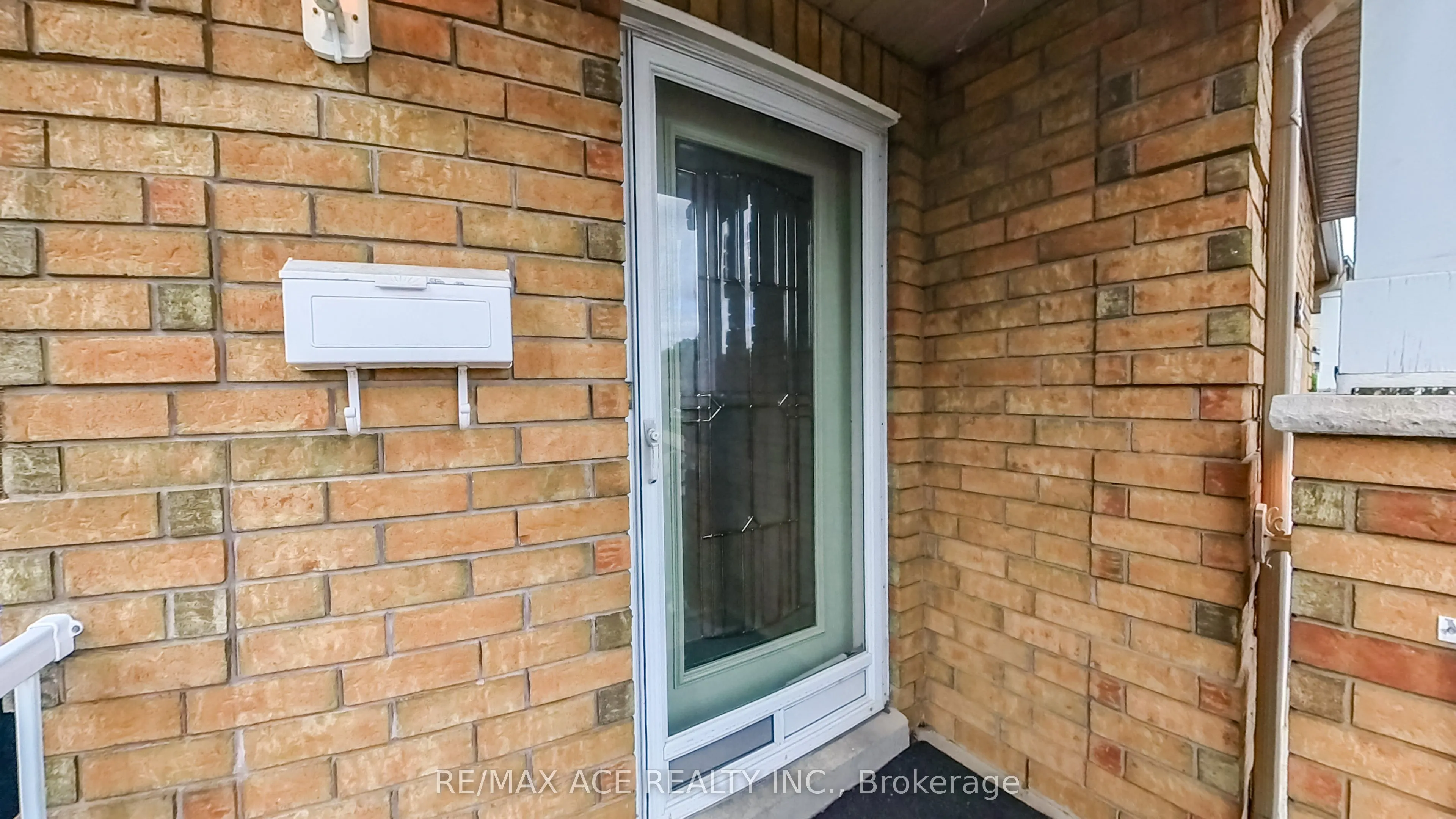 873 Fable Crescent