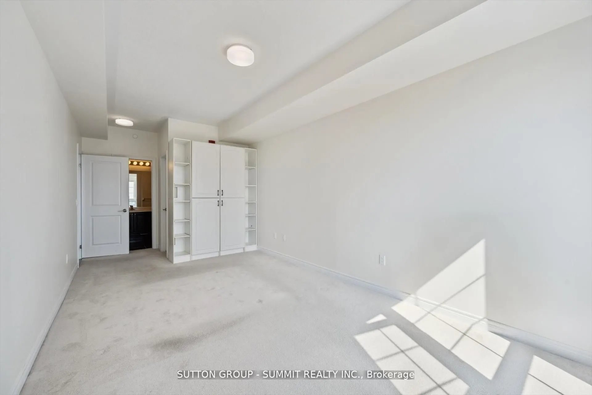 216 Oak Park Boulevard, #433