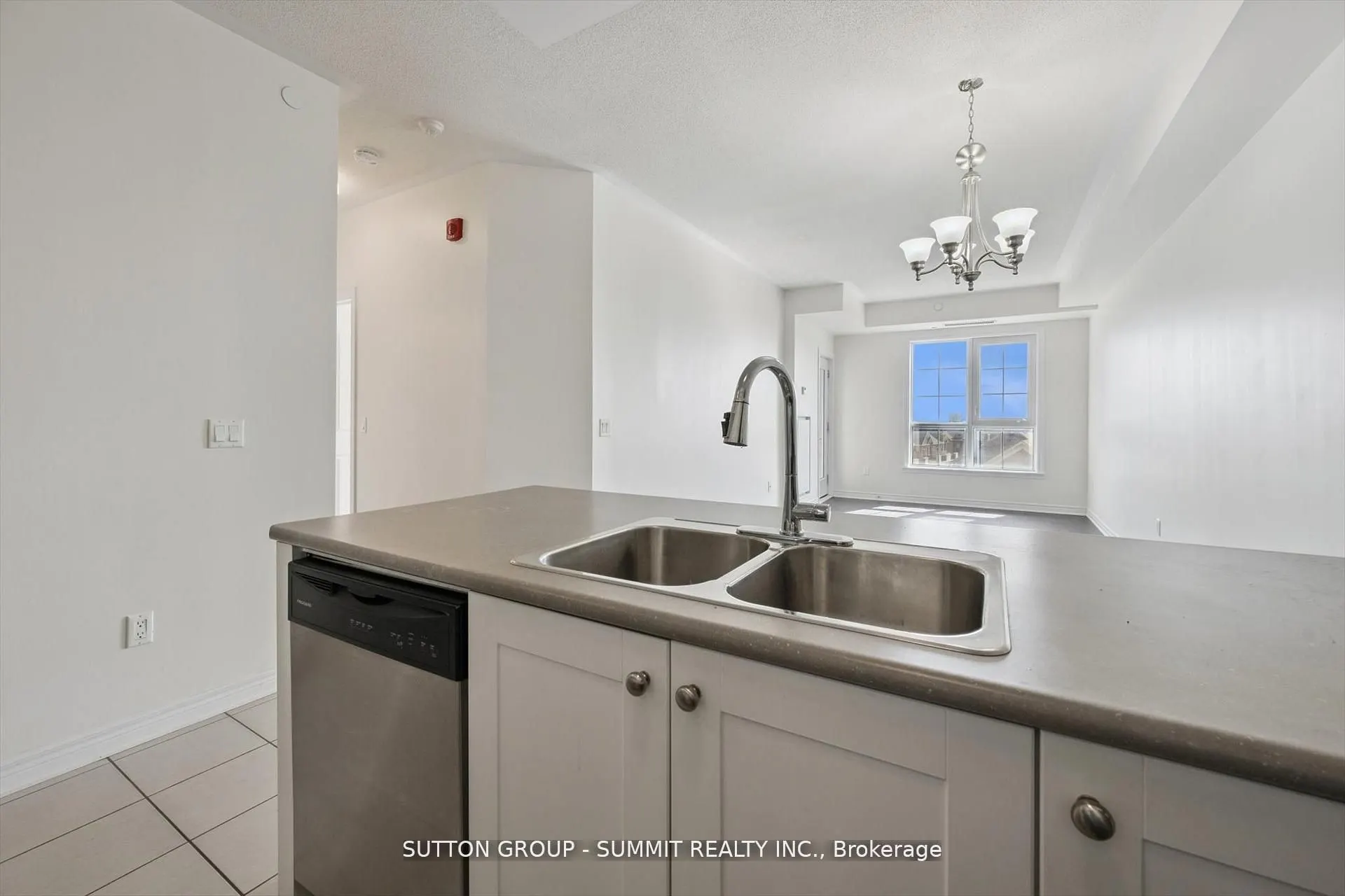 216 Oak Park Boulevard, #433