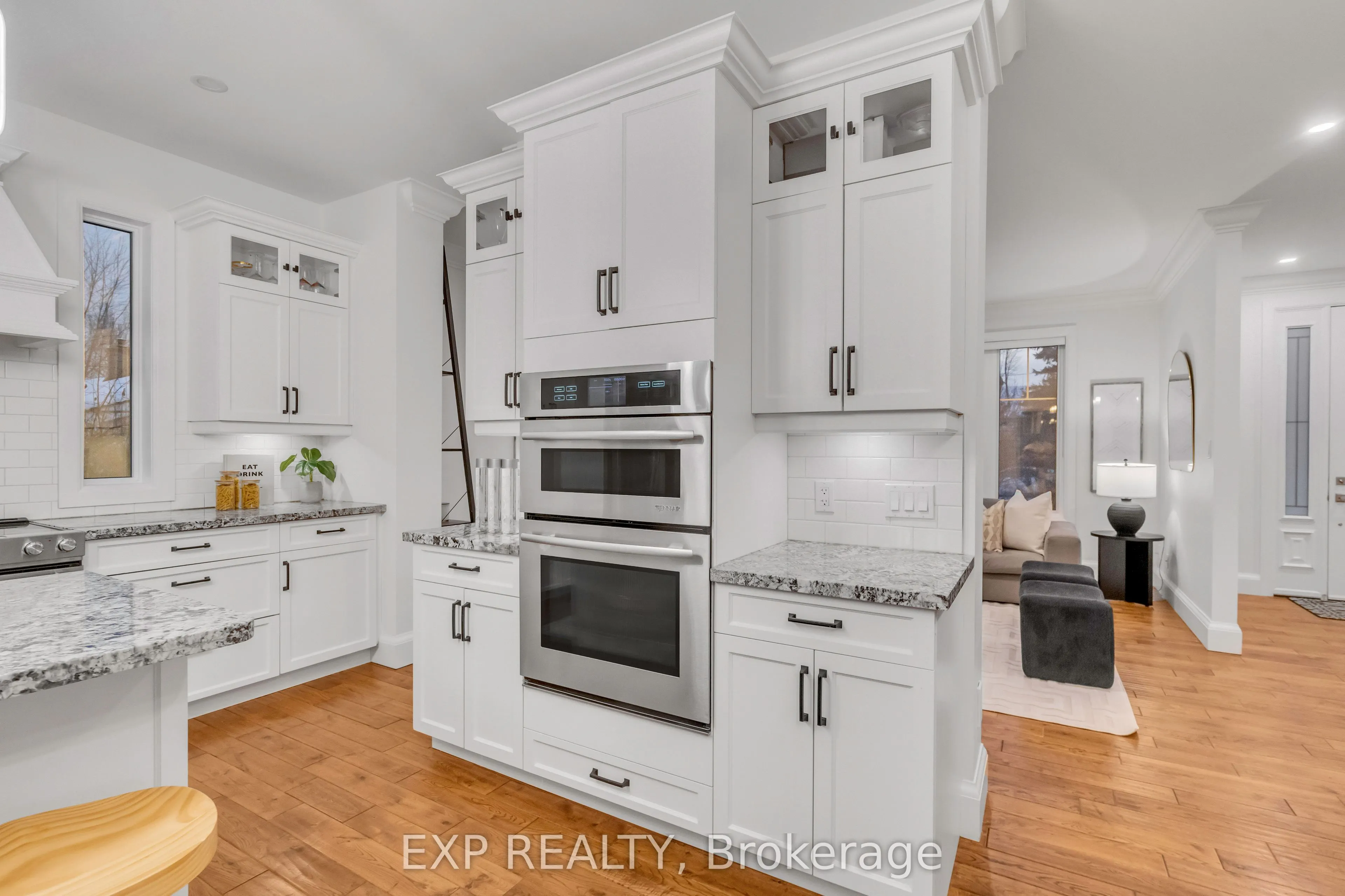 13379 Trafalgar Road