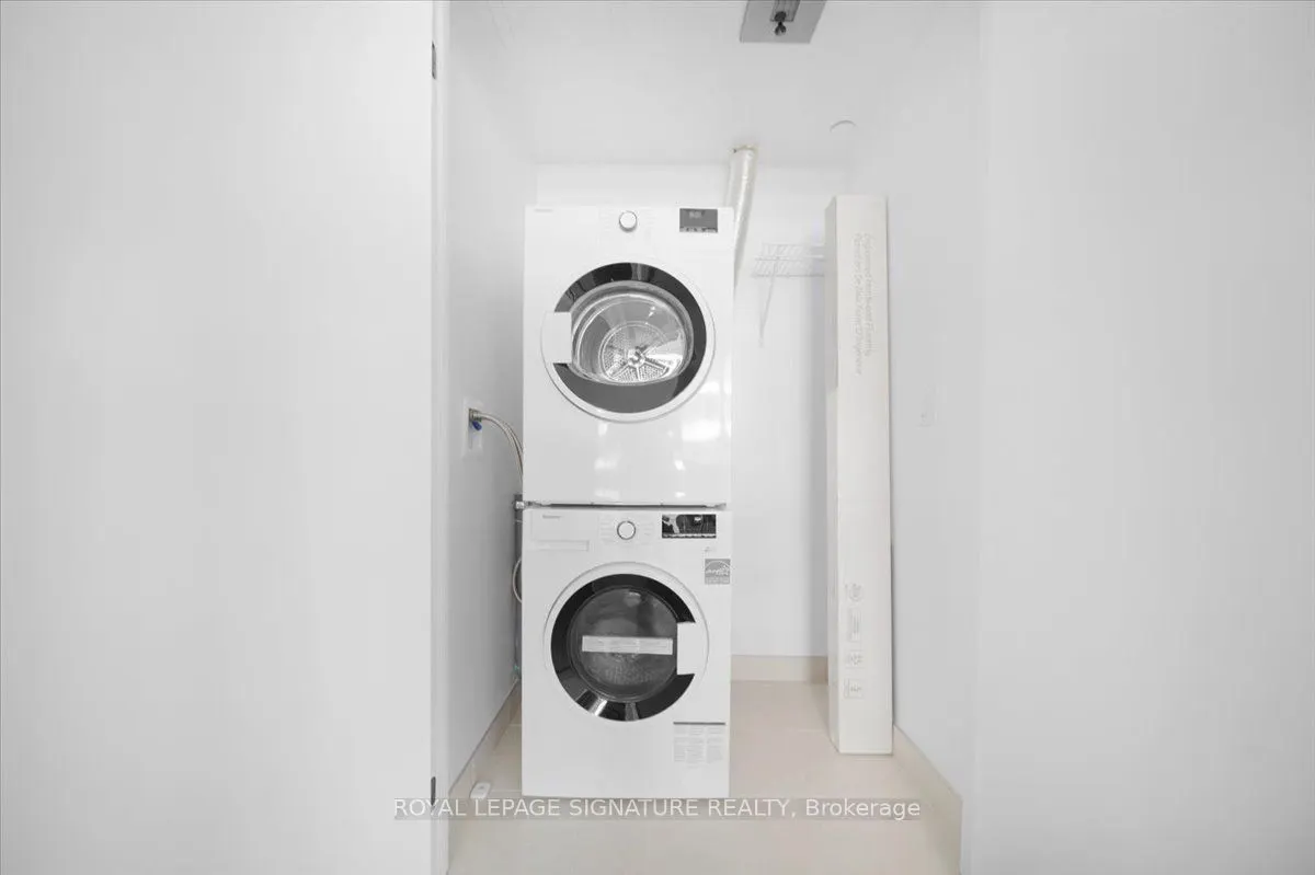 2495 Eglinton Avenue, #714