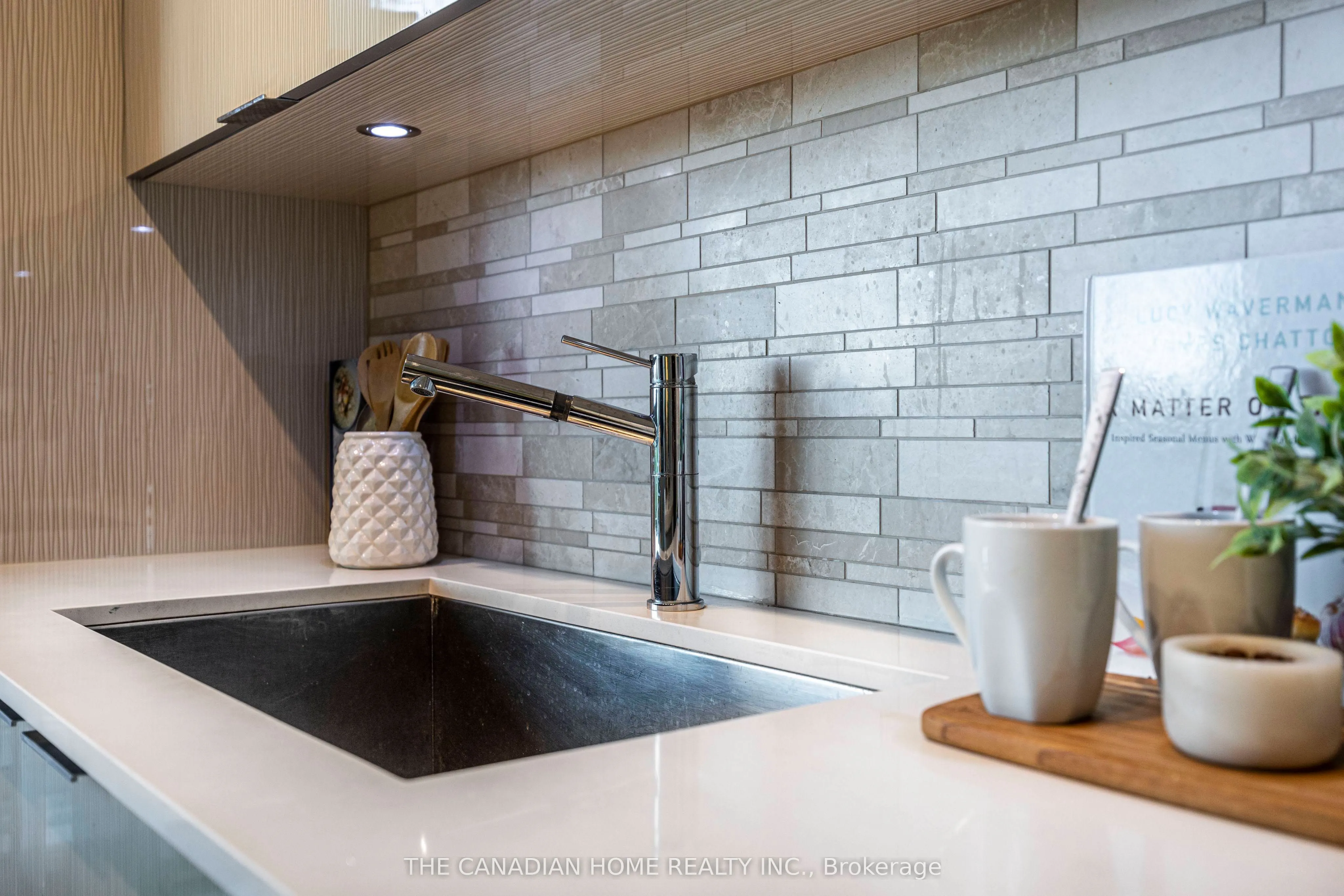 80 Marine Parade Drive, #115